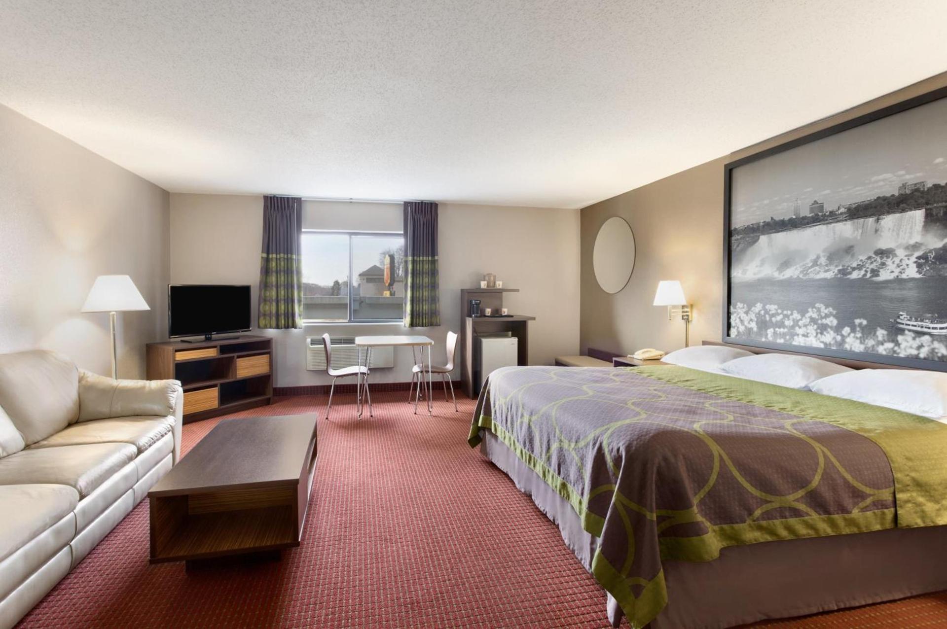 Super 8 by Wyndham Niagara Falls photo 17
