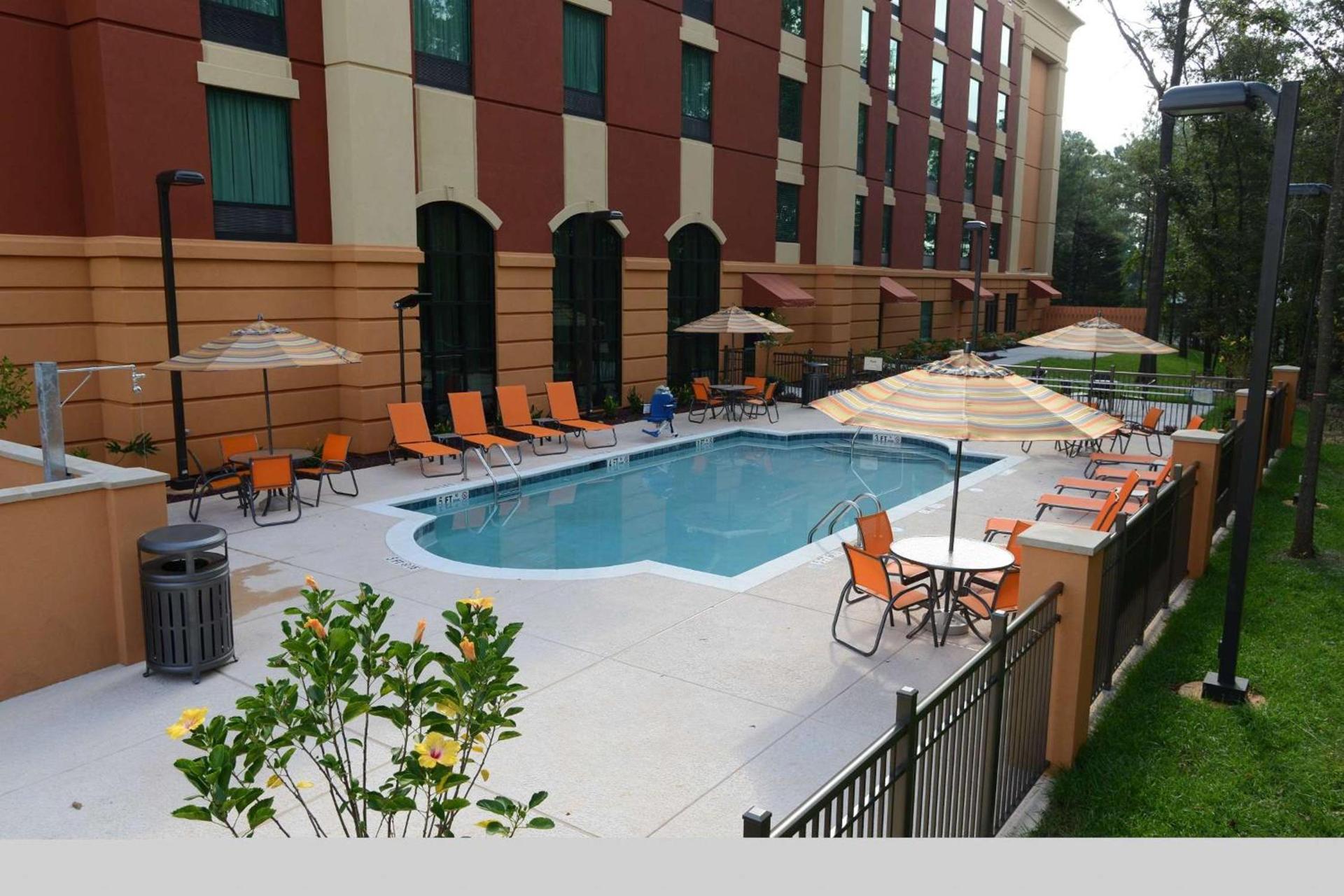 Hampton Inn & Suites Albany at Albany Mall photo 2