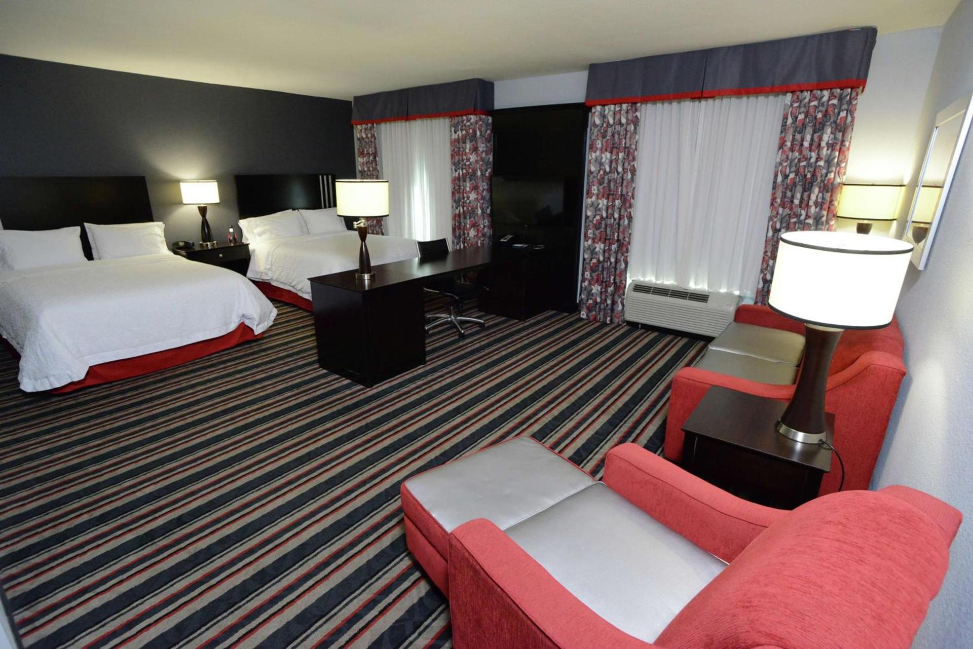 Hampton Inn & Suites Albany at Albany Mall photo 6