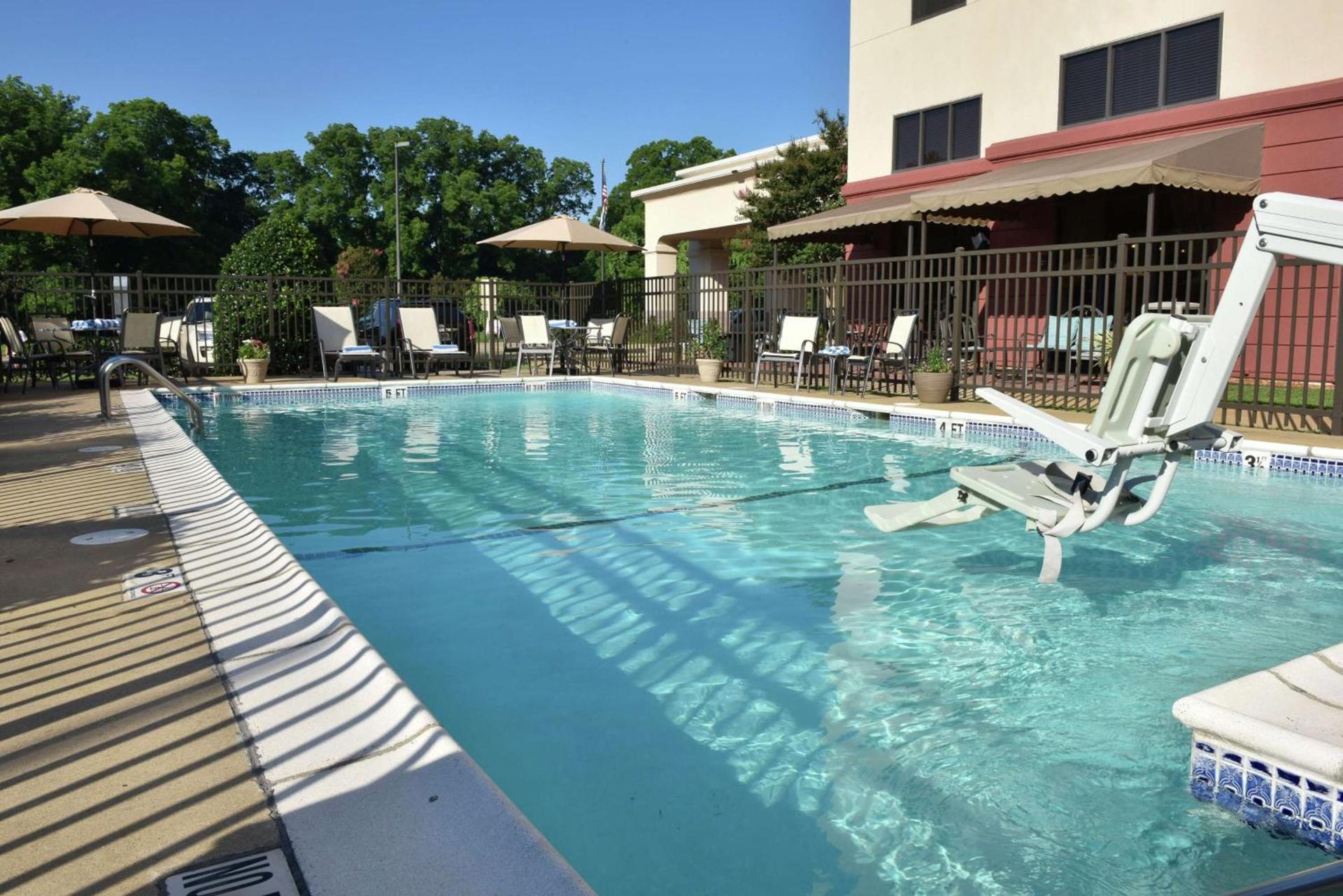 Hampton Inn & Suites Alexandria photo 6