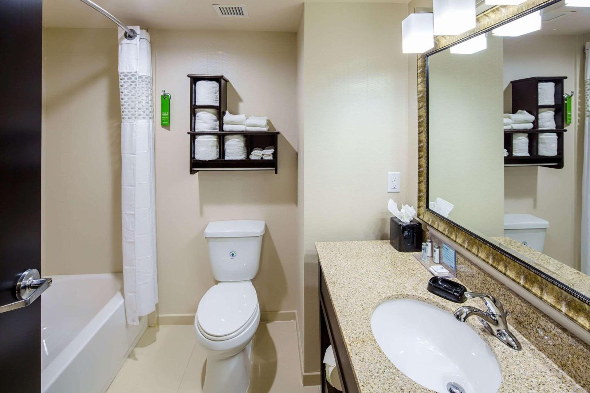 Hampton Inn Augusta Fort Eisenhower photo 20