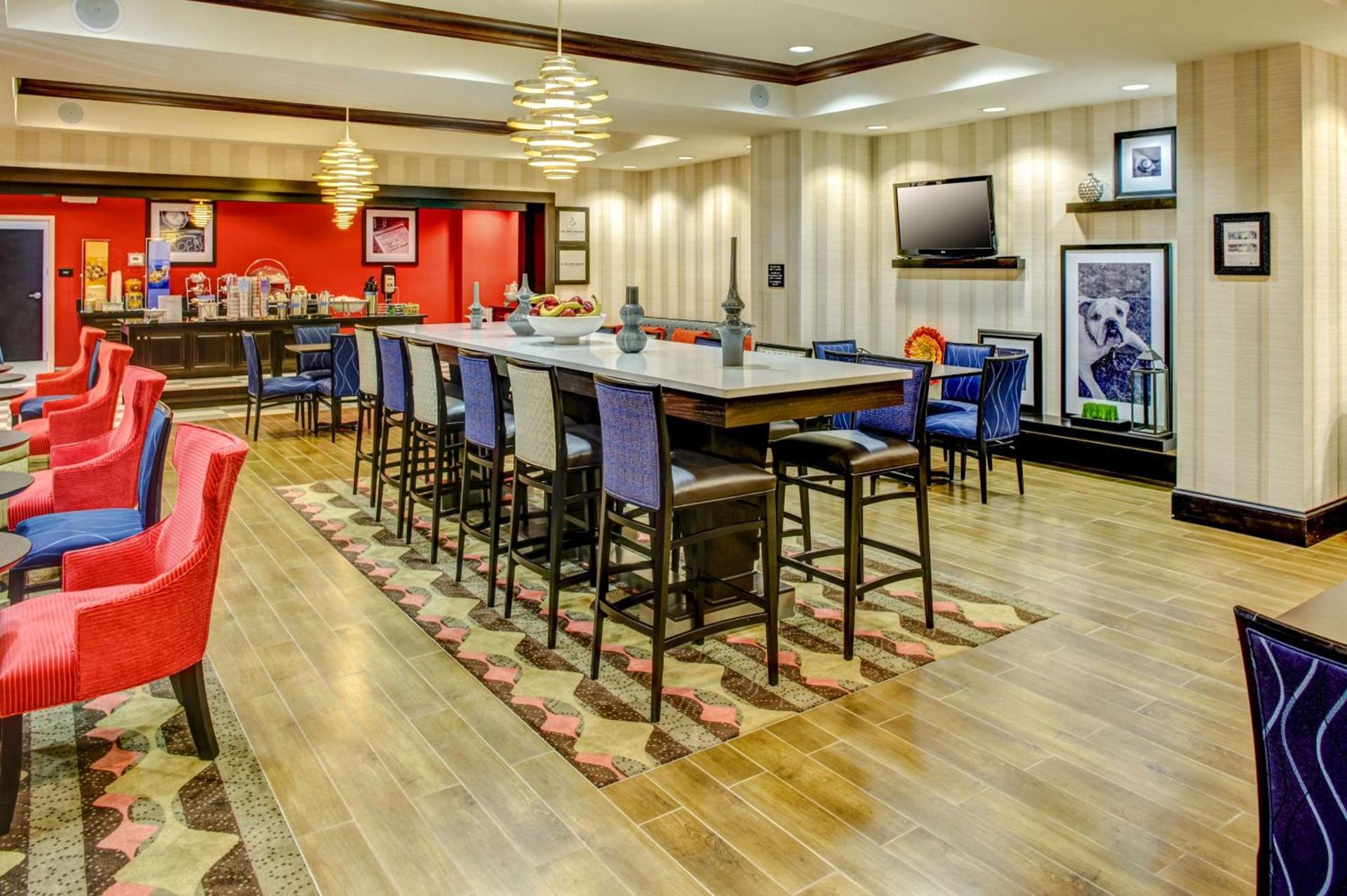 Hampton Inn Thomson photo 9