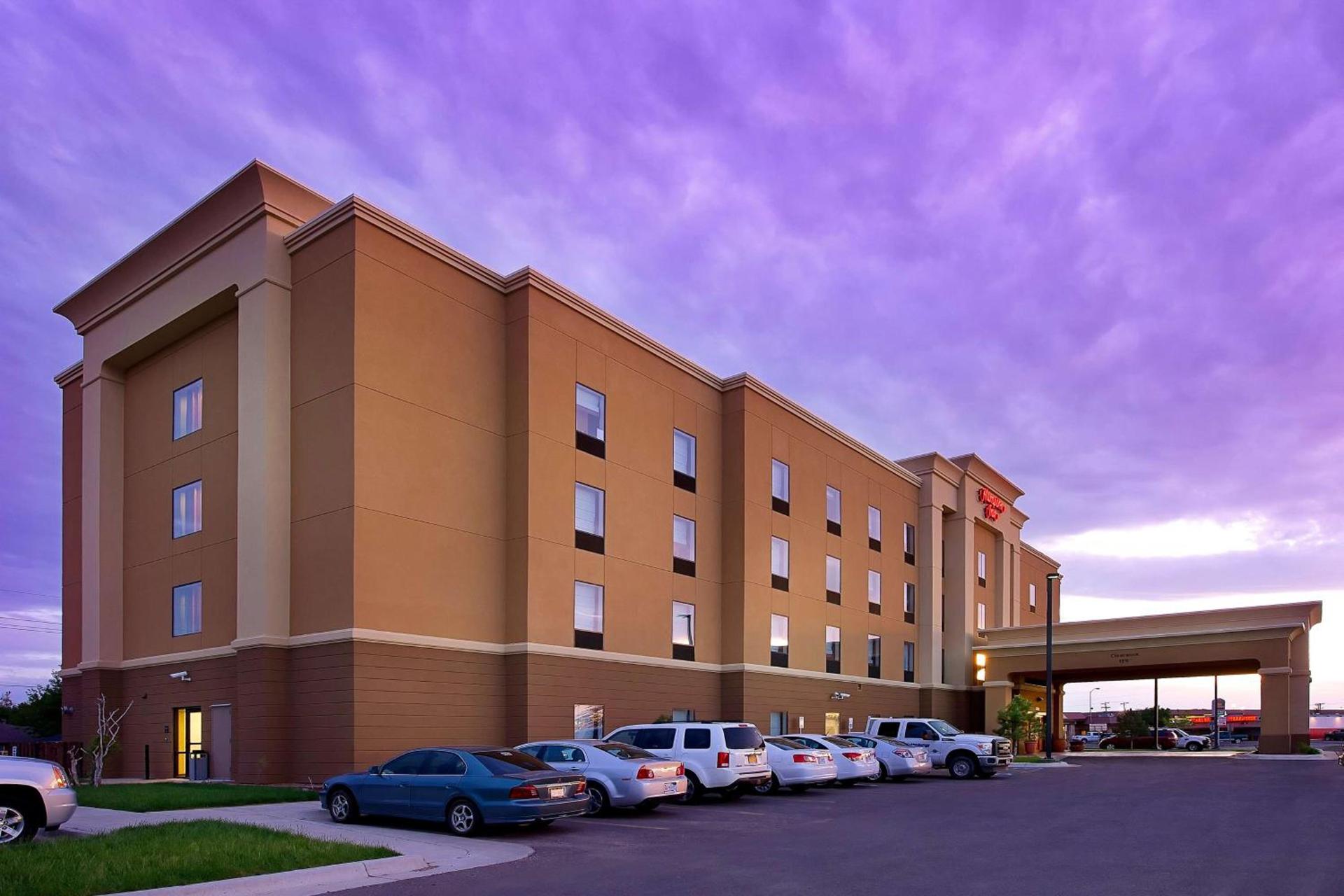 Hampton Inn Pampa photo 2
