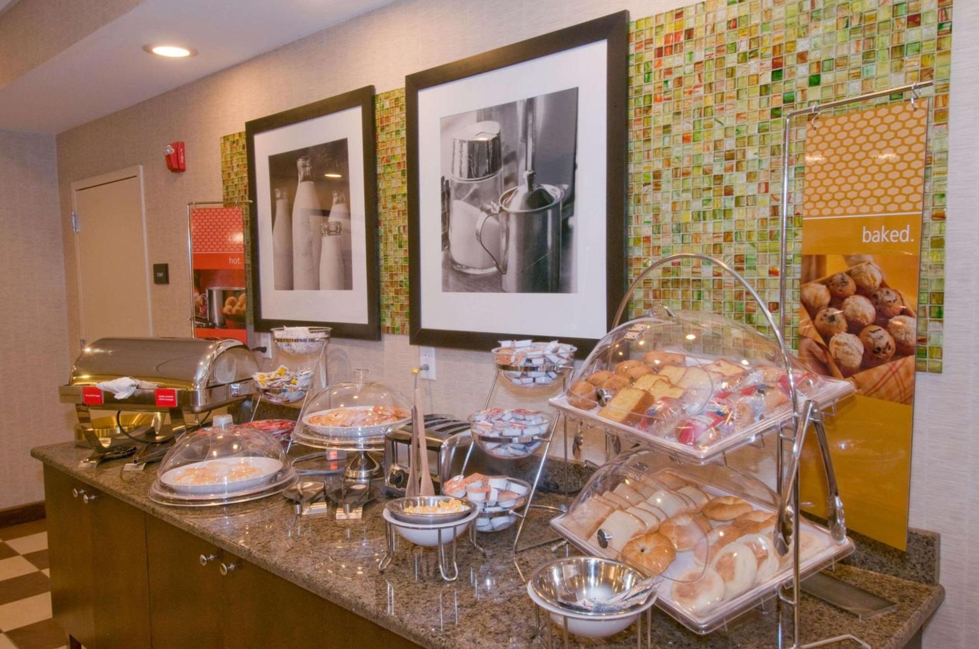 Hampton Inn Pampa photo 8