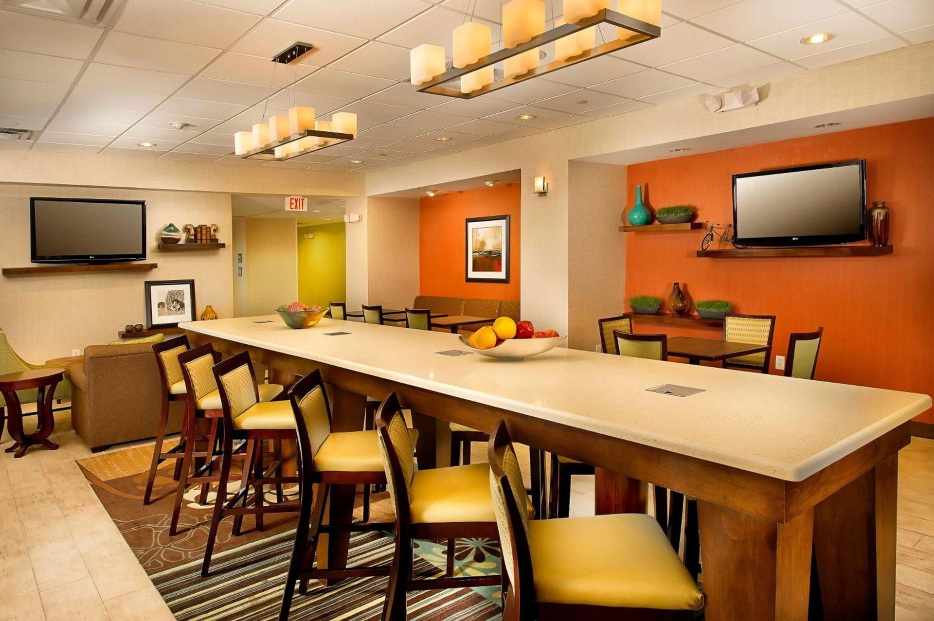 Hampton Inn Pampa photo 10