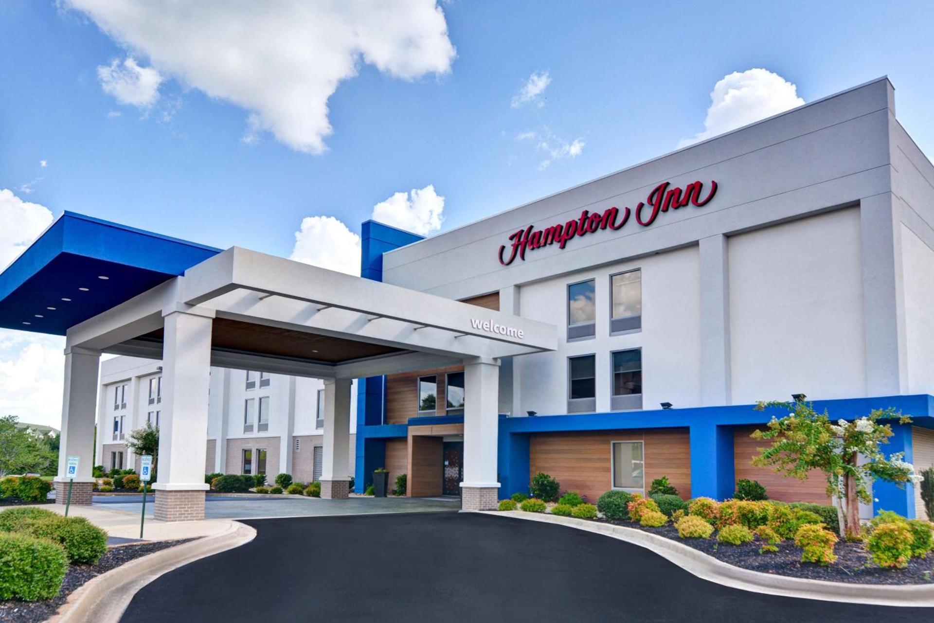 Hampton Inn Anderson photo 2