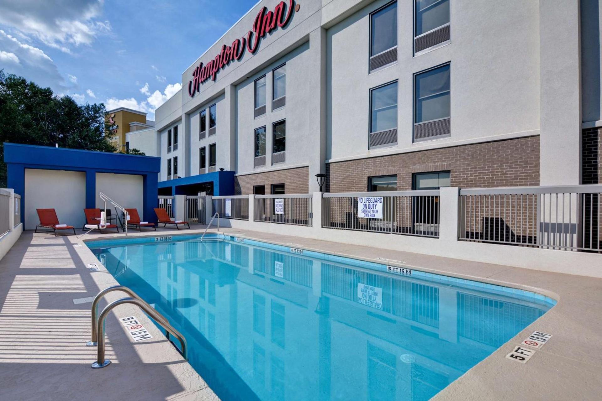 Hampton Inn Anderson photo 8