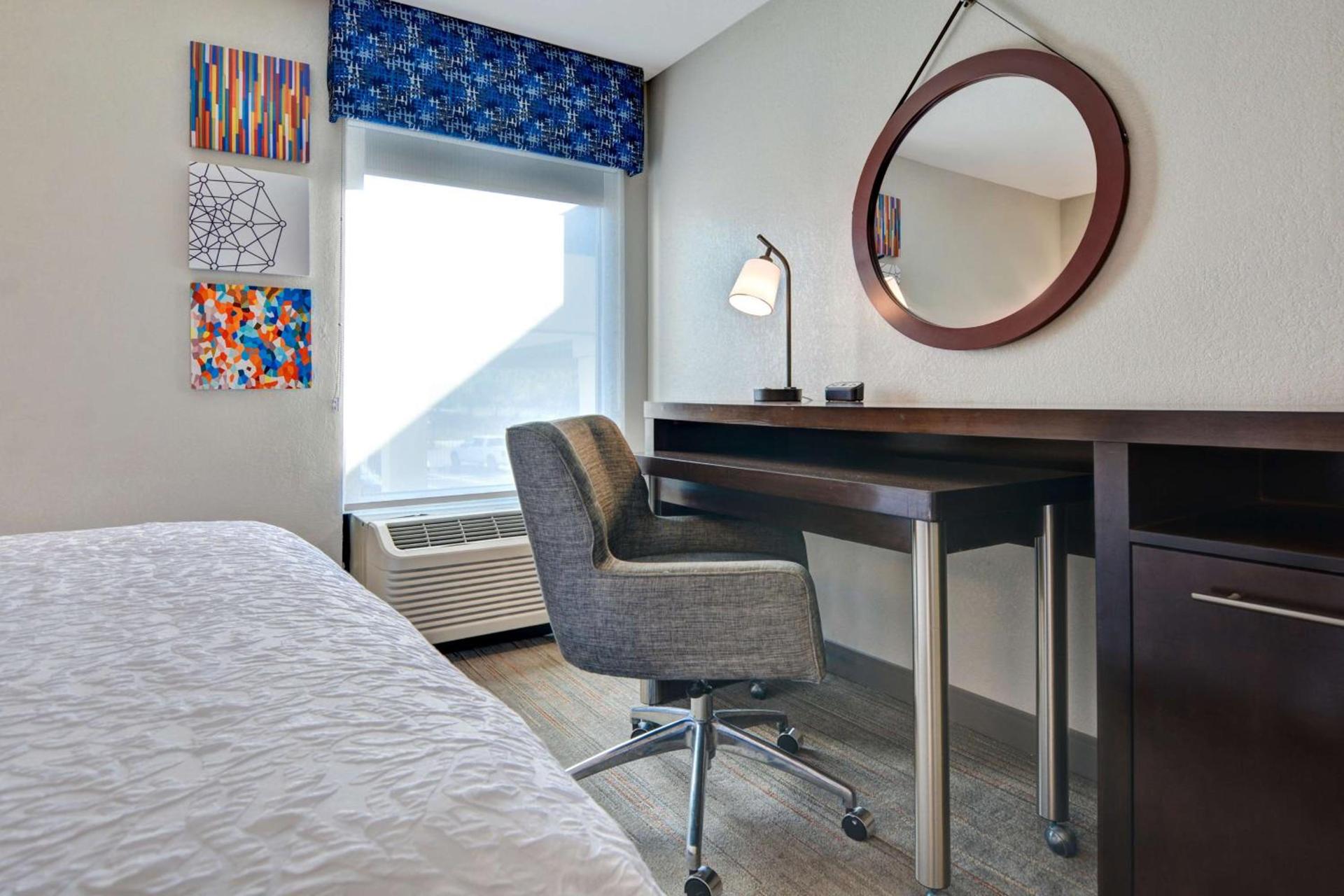 Hampton Inn Anderson photo 22