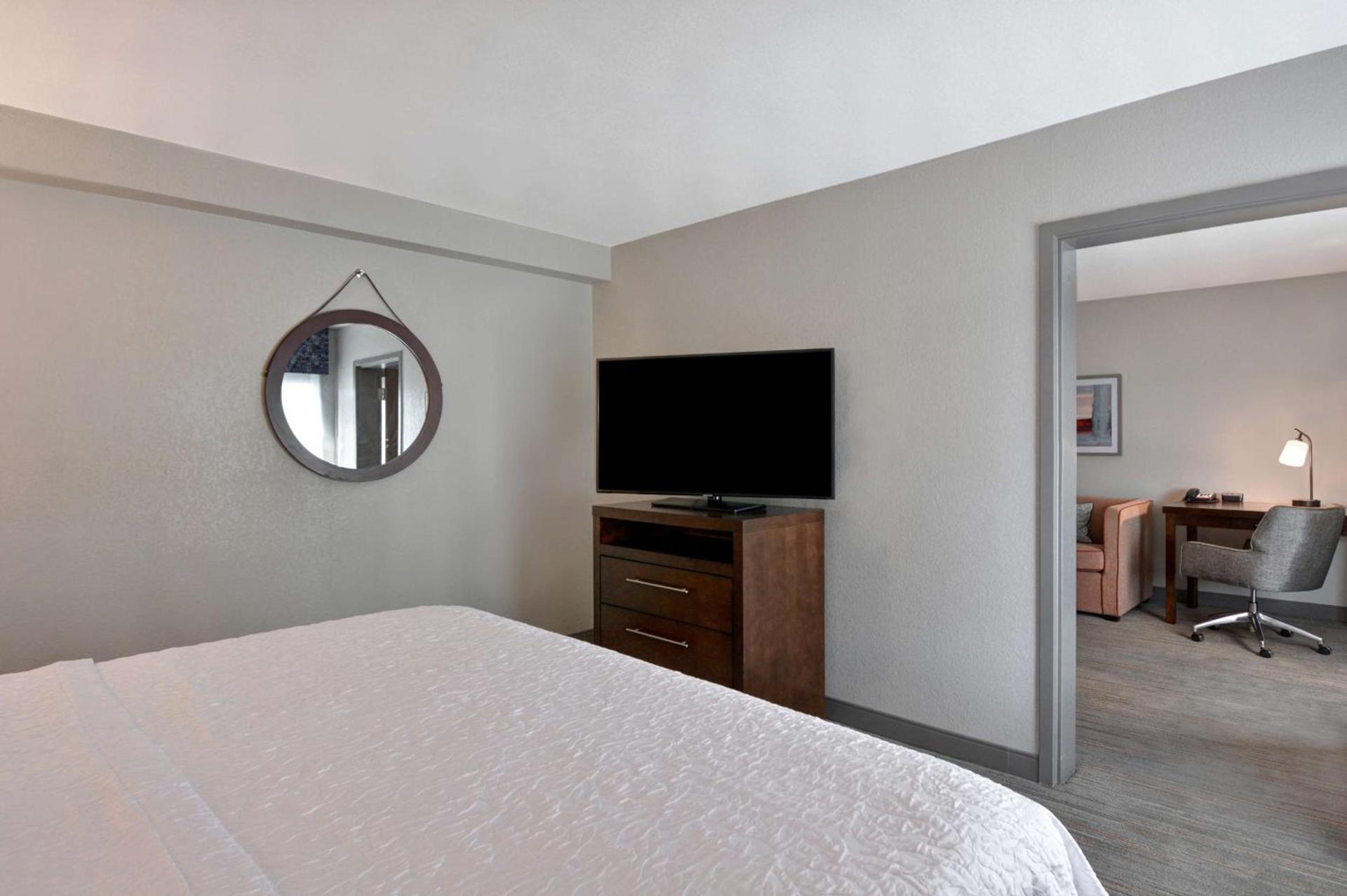 Hampton Inn Anderson photo 42