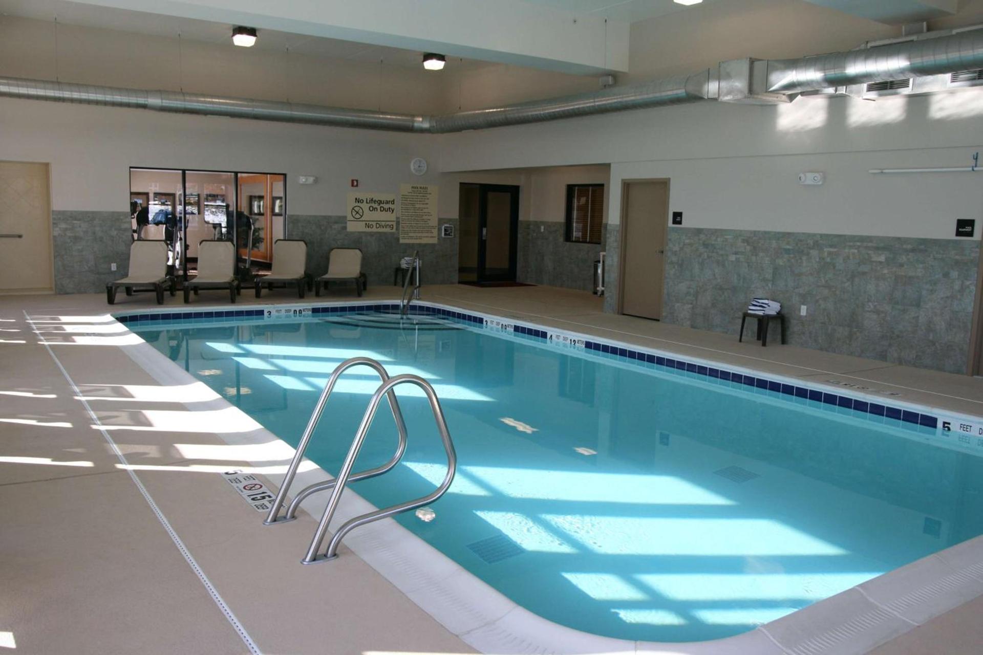 Hampton Inn Watertown photo 5