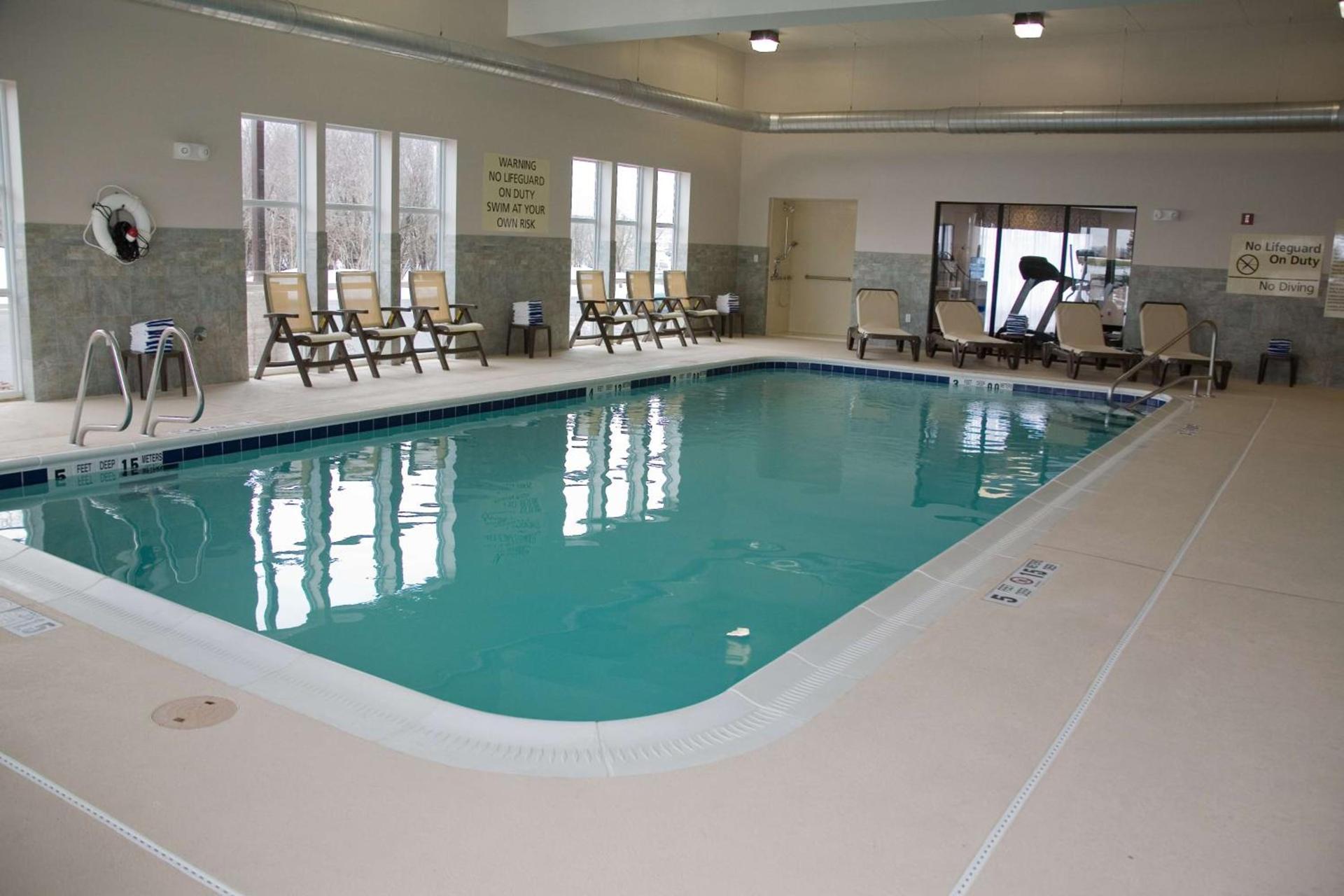 Hampton Inn Watertown photo 6