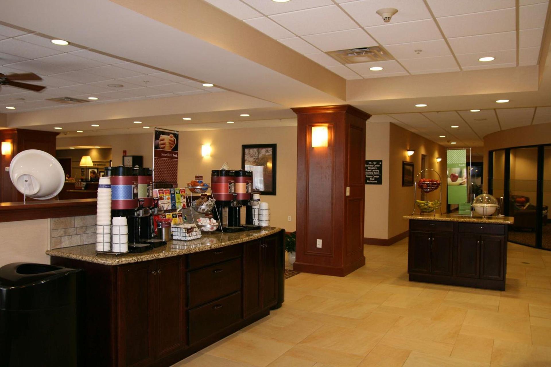 Hampton Inn Watertown photo 9
