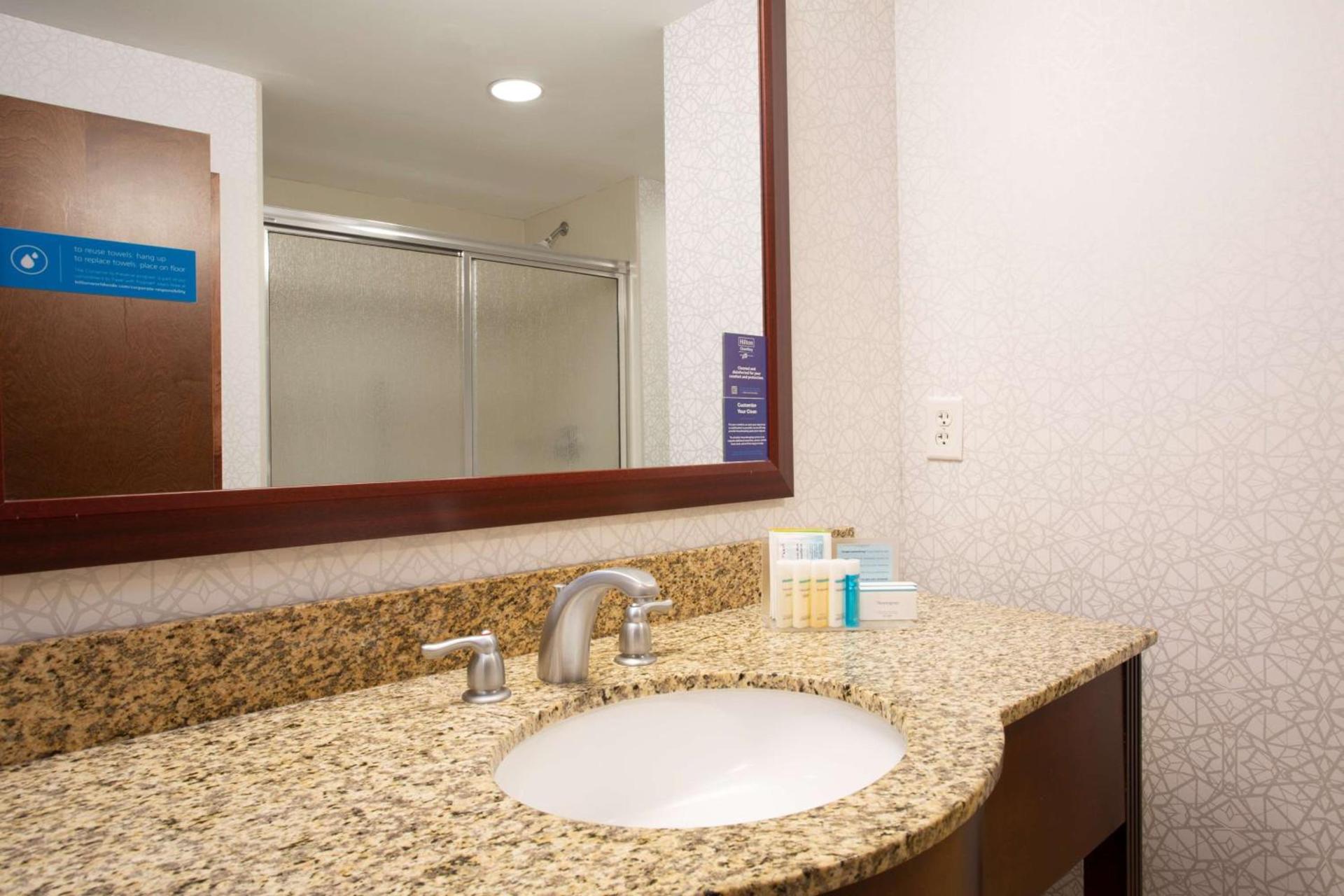 Hampton Inn Watertown photo 18