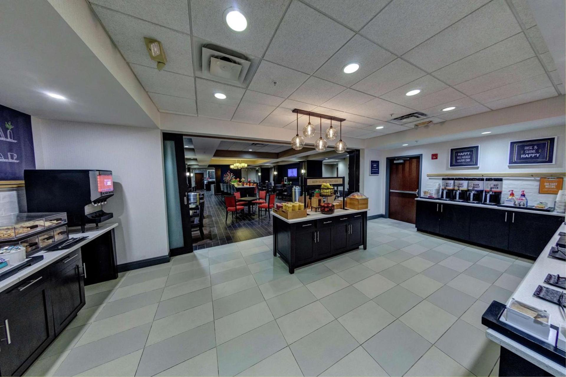 Hampton Inn Neptune photo 12