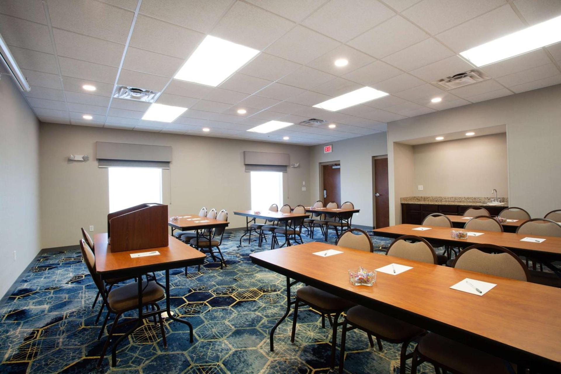 Hampton Inn Watertown photo 23