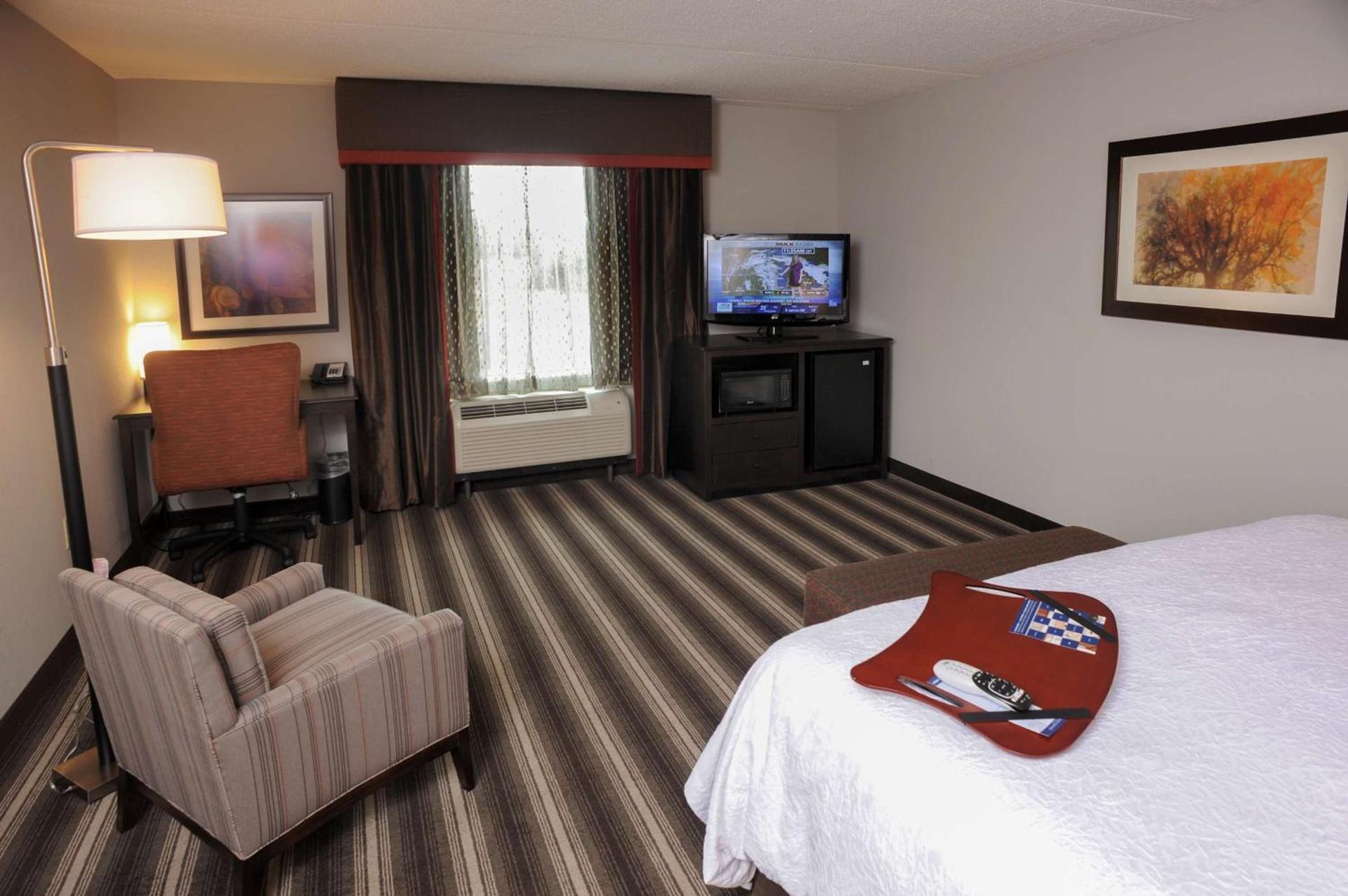 Hampton Inn Neptune photo 30
