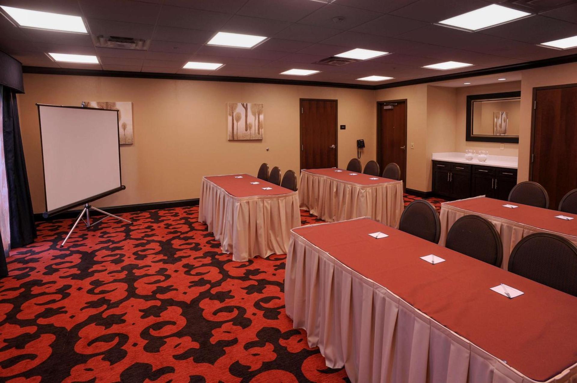 Hampton Inn Neptune photo 34