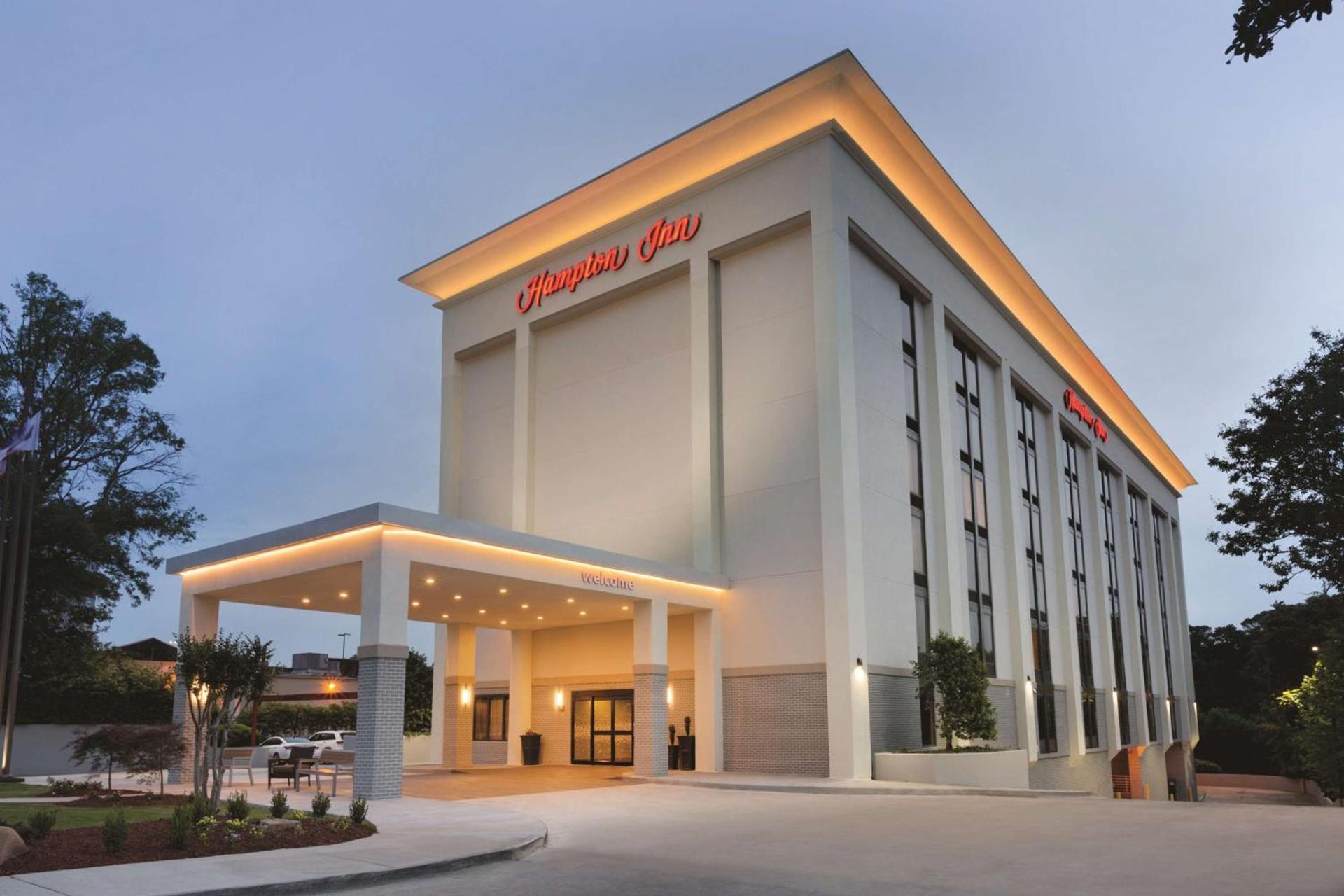 Hampton Inn Atlanta-Buckhead photo 1