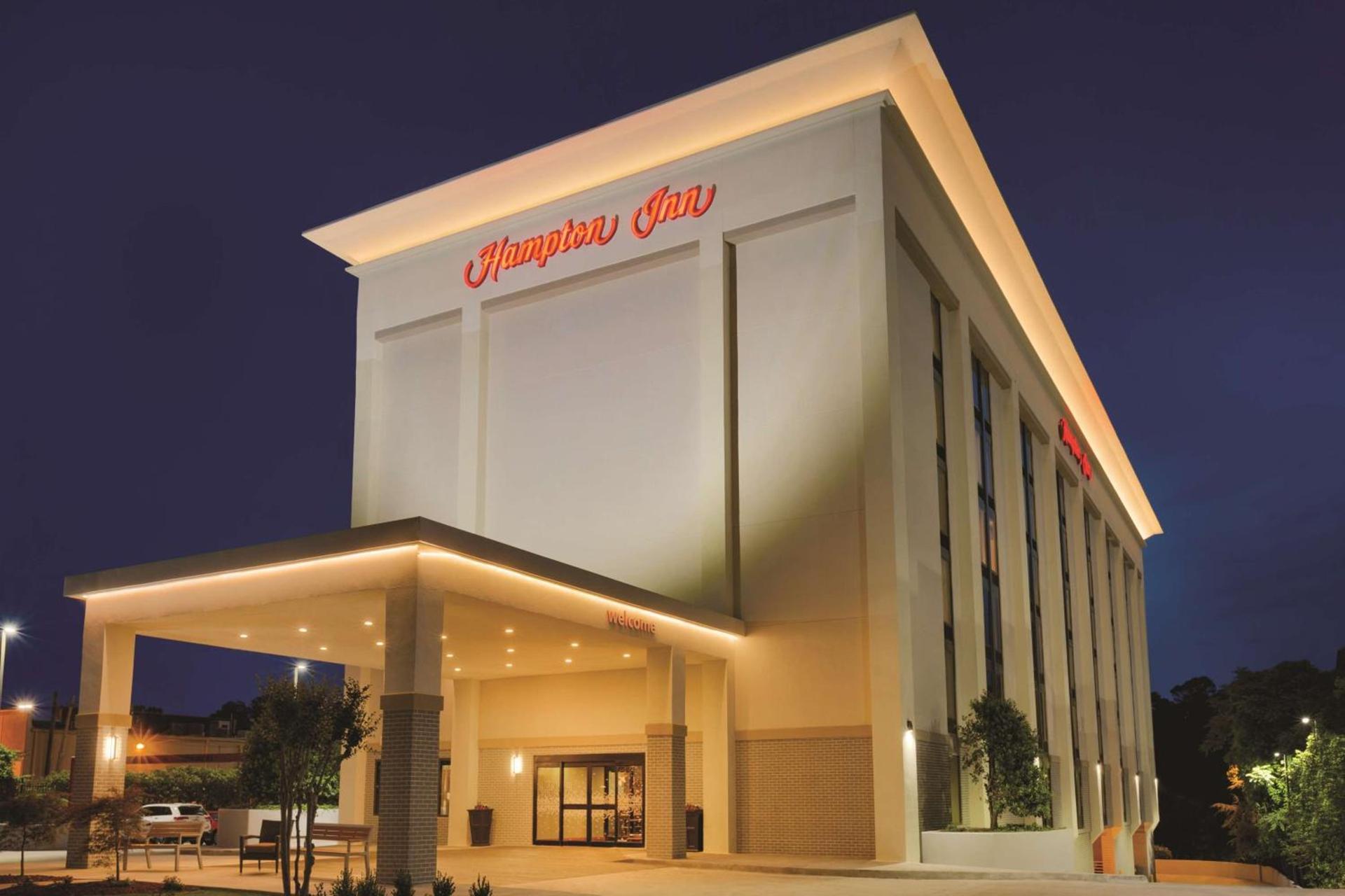 Hampton Inn Atlanta-Buckhead photo 4