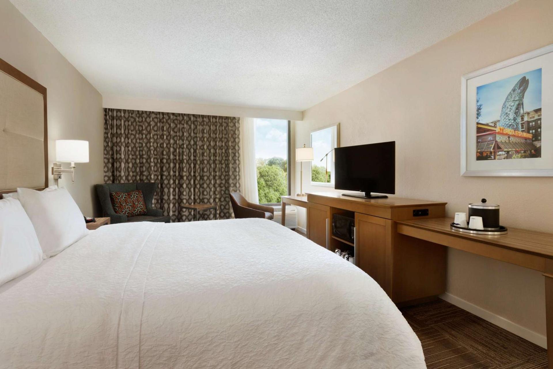 Hampton Inn Atlanta-Buckhead photo 17