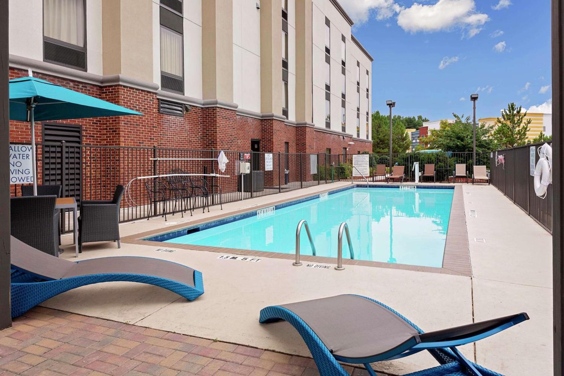 Hampton Inn Atlanta-Fairburn photo 14