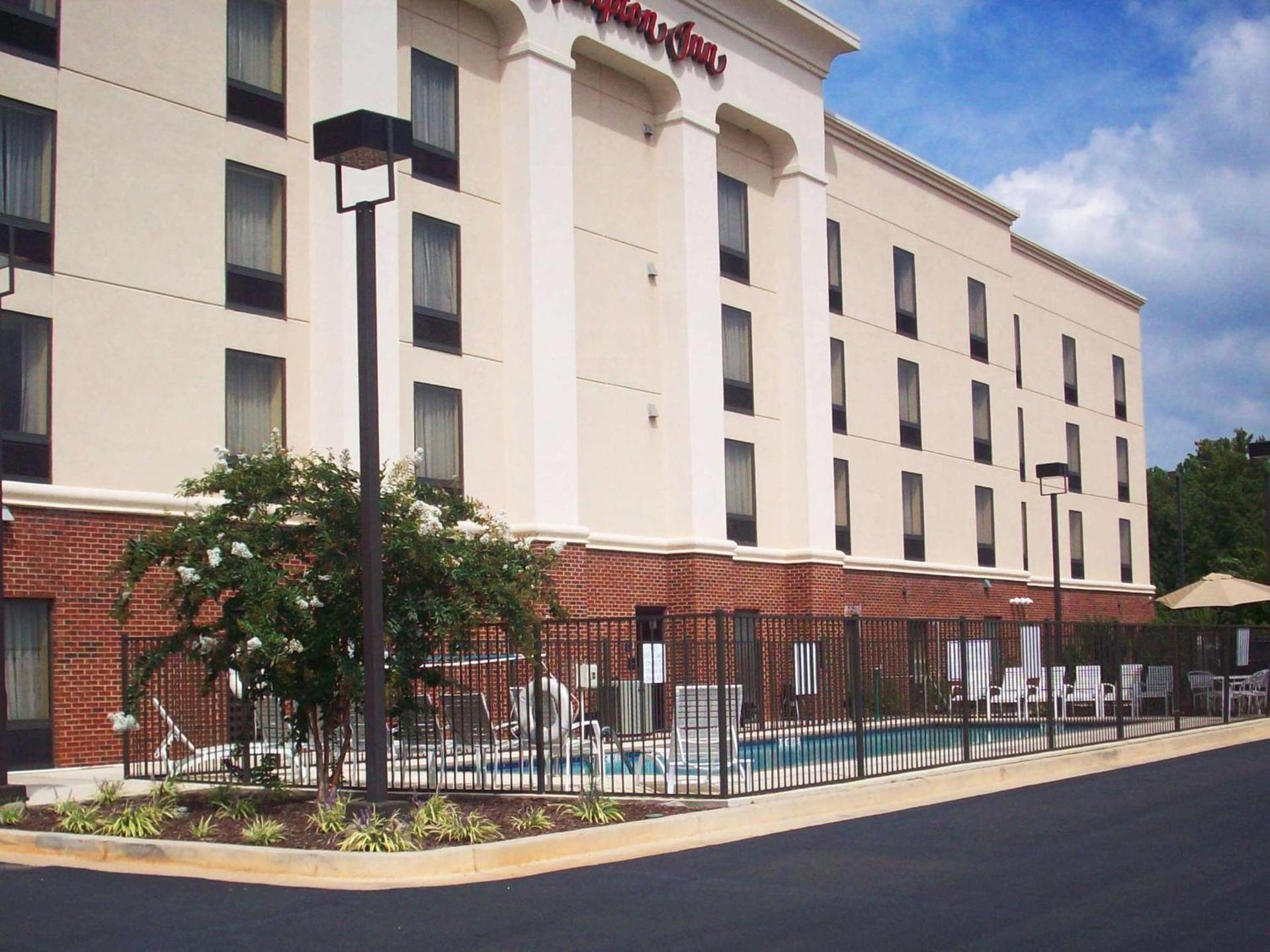 Hampton Inn Atlanta-Fairburn photo 16