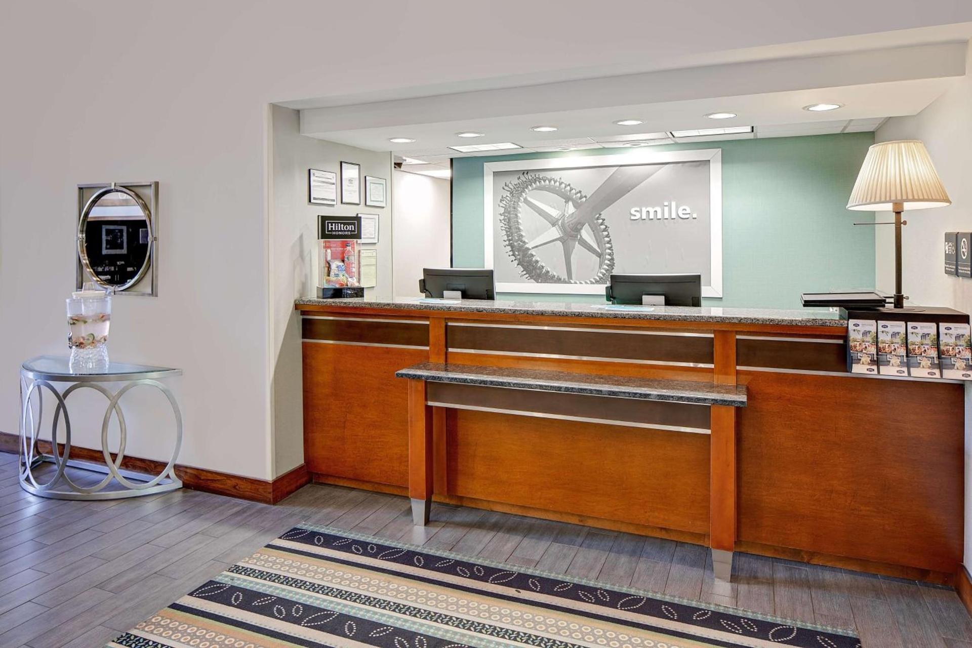 Hampton Inn & Suites Atlanta/Duluth/Gwinnett photo 2