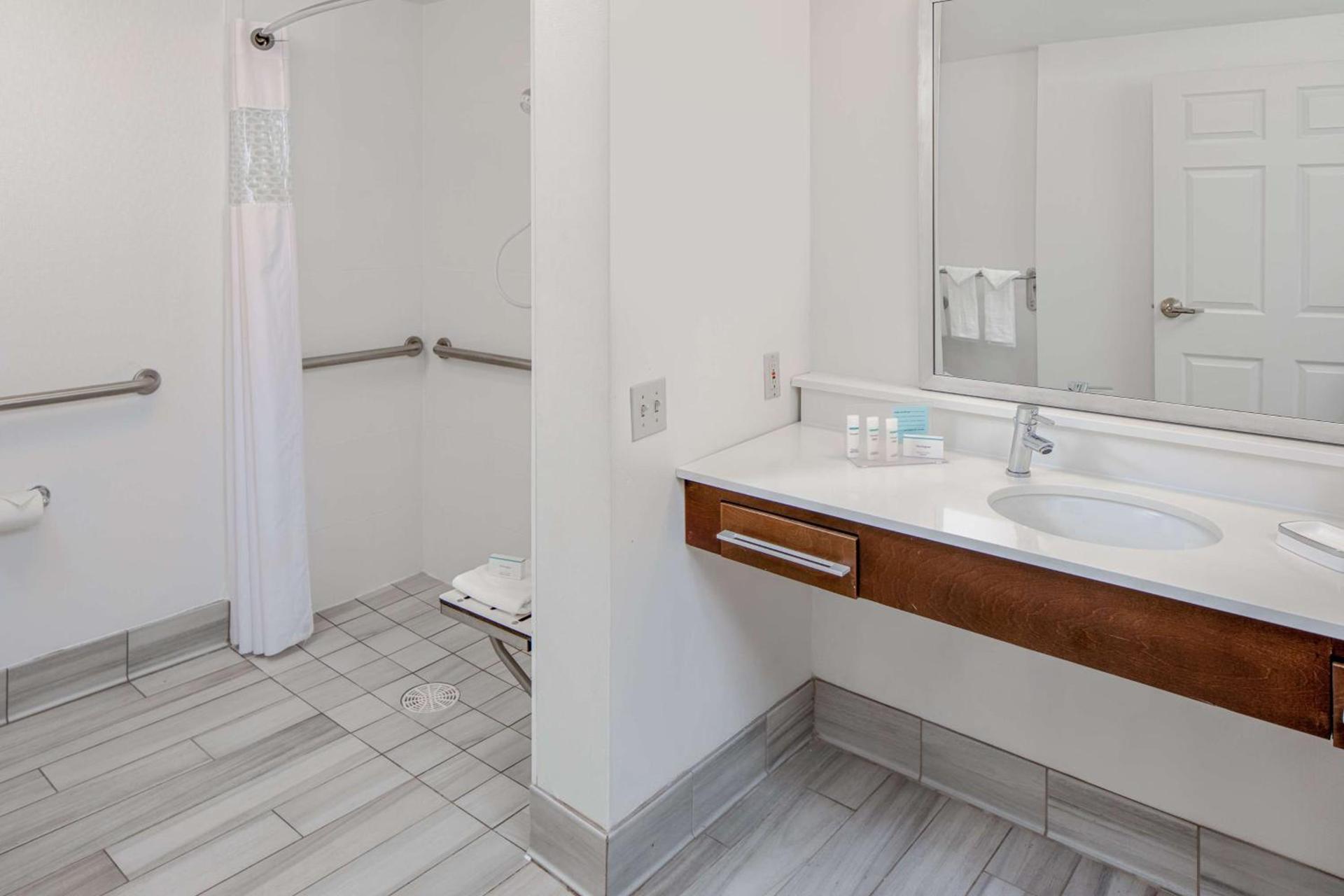 Hampton Inn & Suites Atlanta/Duluth/Gwinnett photo 14