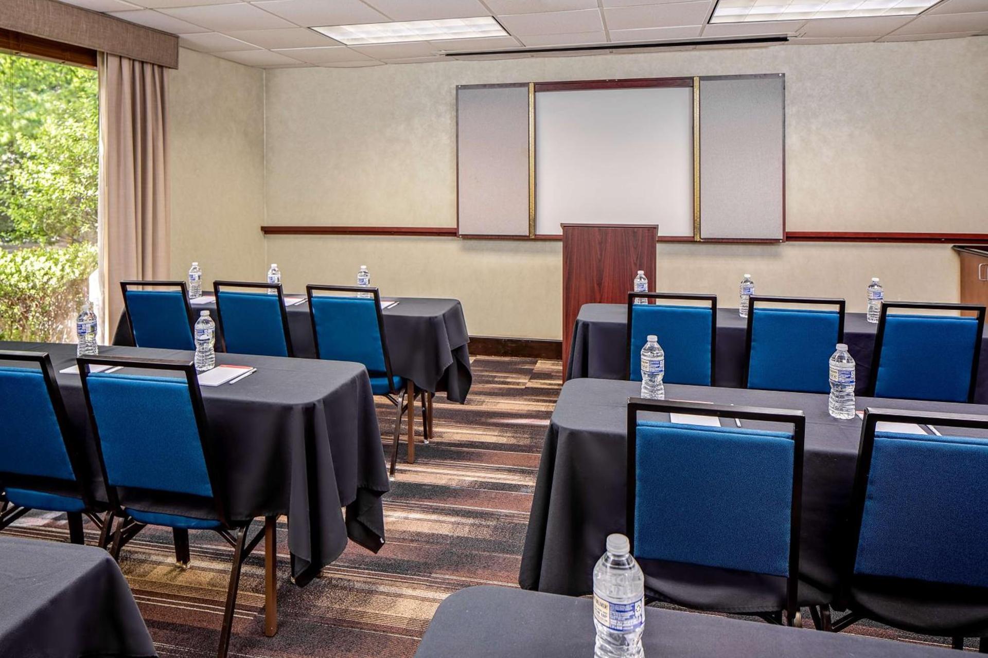 Hampton Inn & Suites Atlanta/Duluth/Gwinnett photo 29