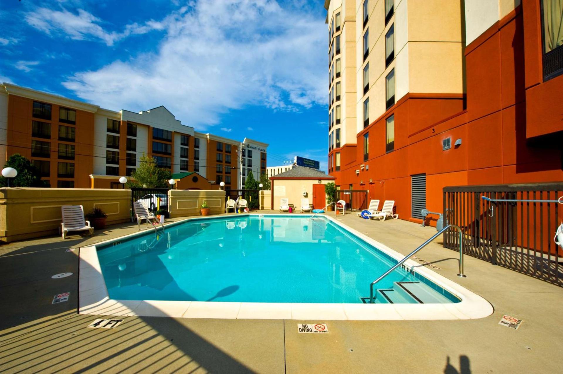 Hampton Inn & Suites-Atlanta Airport North-I-85 photo 6