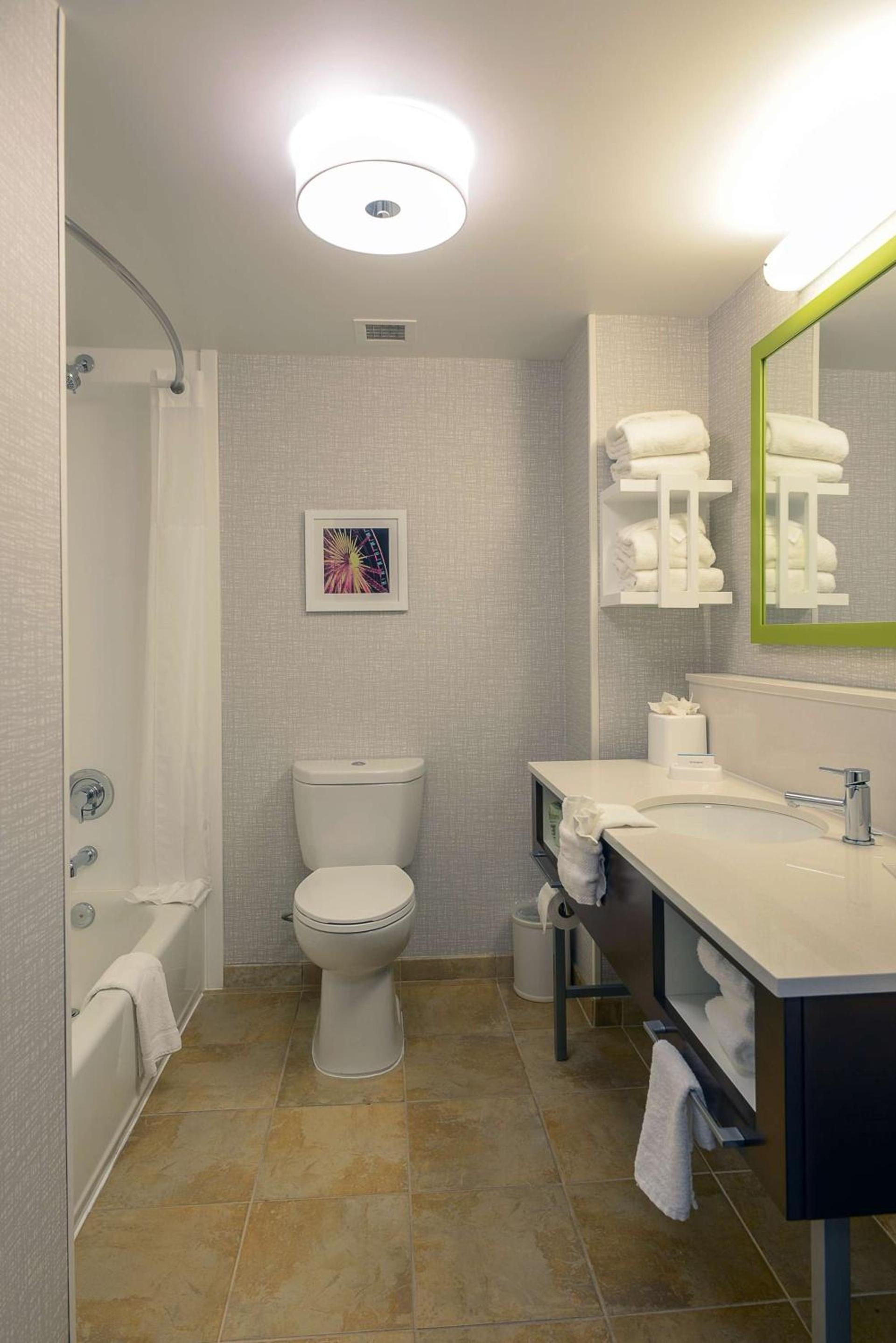 Hampton Inn & Suites Atlanta-Six Flags photo 19