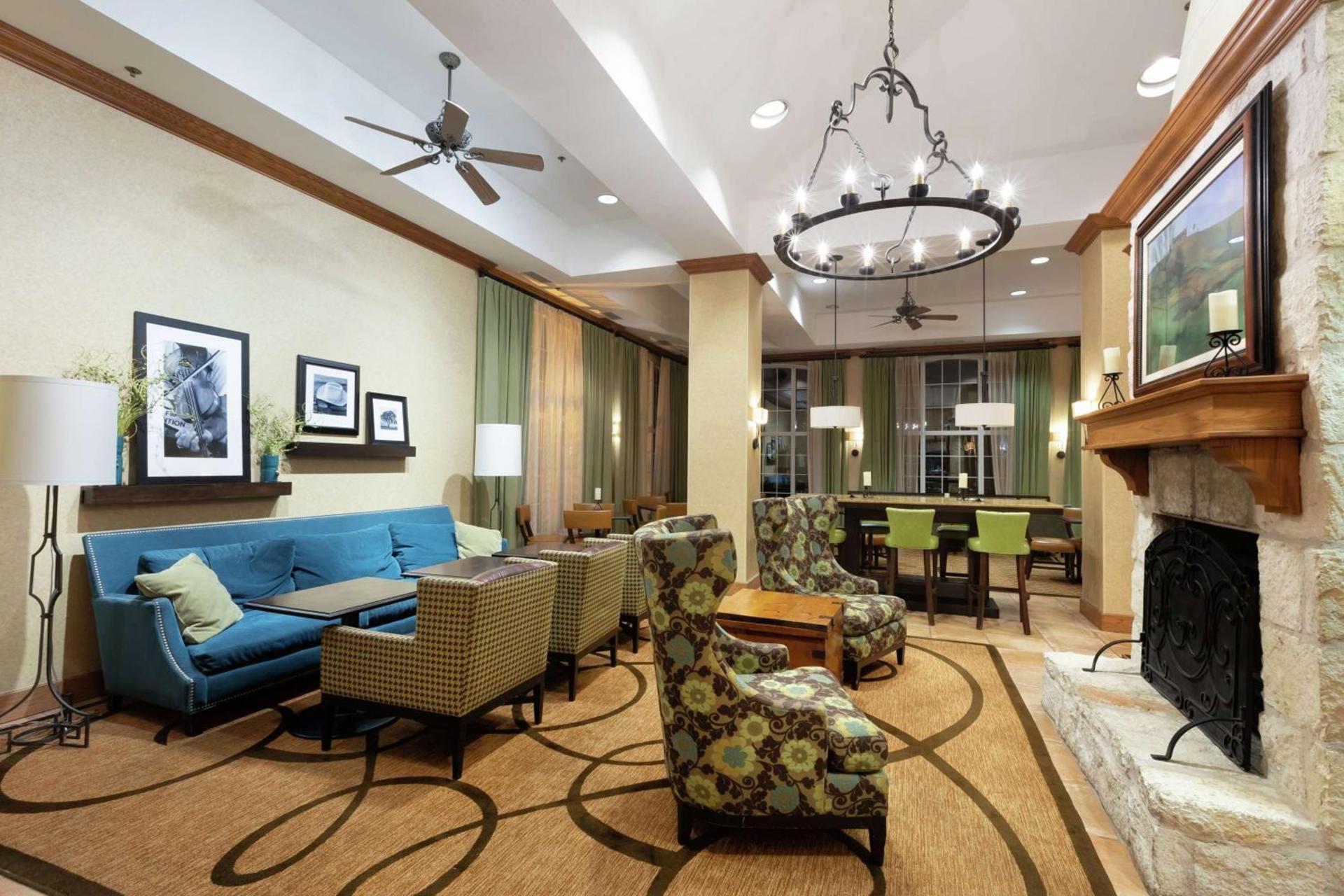Hampton Inn & Suites-Austin Airport photo 10