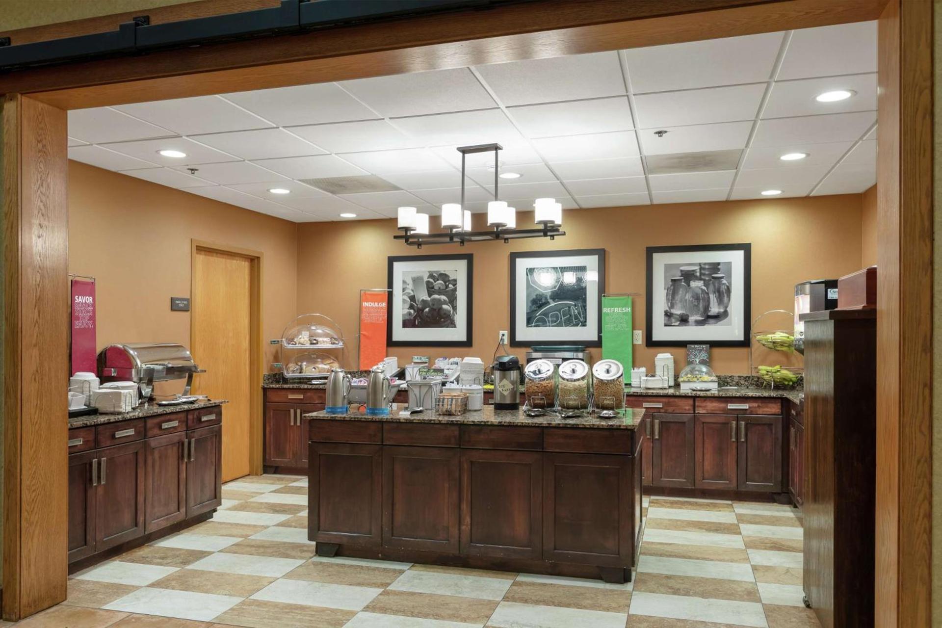 Hampton Inn & Suites-Austin Airport photo 15