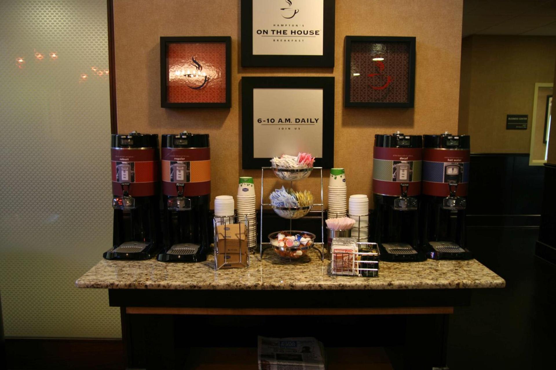 Hampton Inn and Suites Austin - Lakeway photo 10