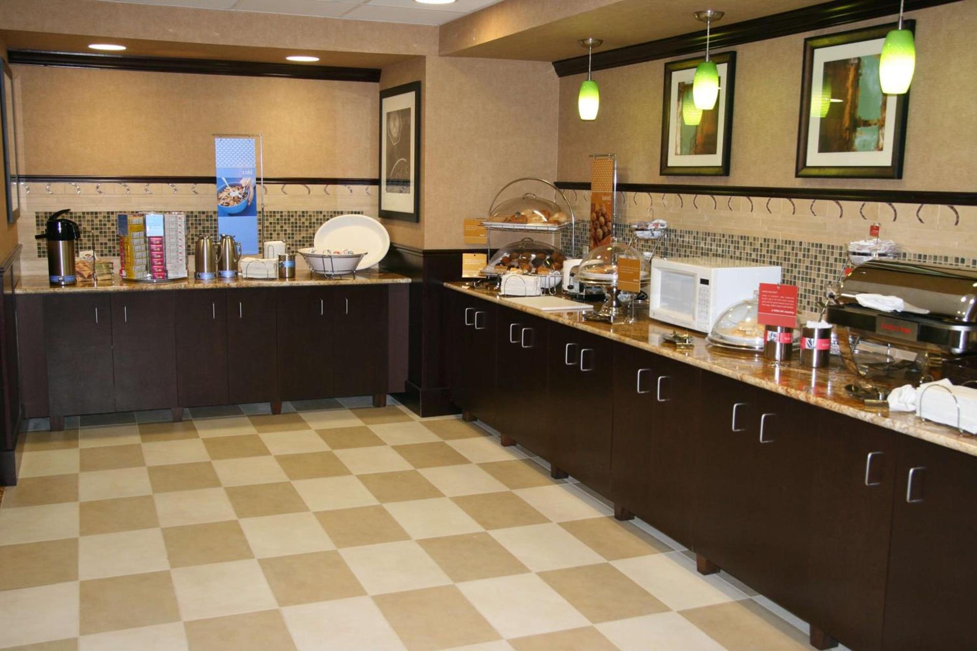 Hampton Inn and Suites Austin - Lakeway photo 13