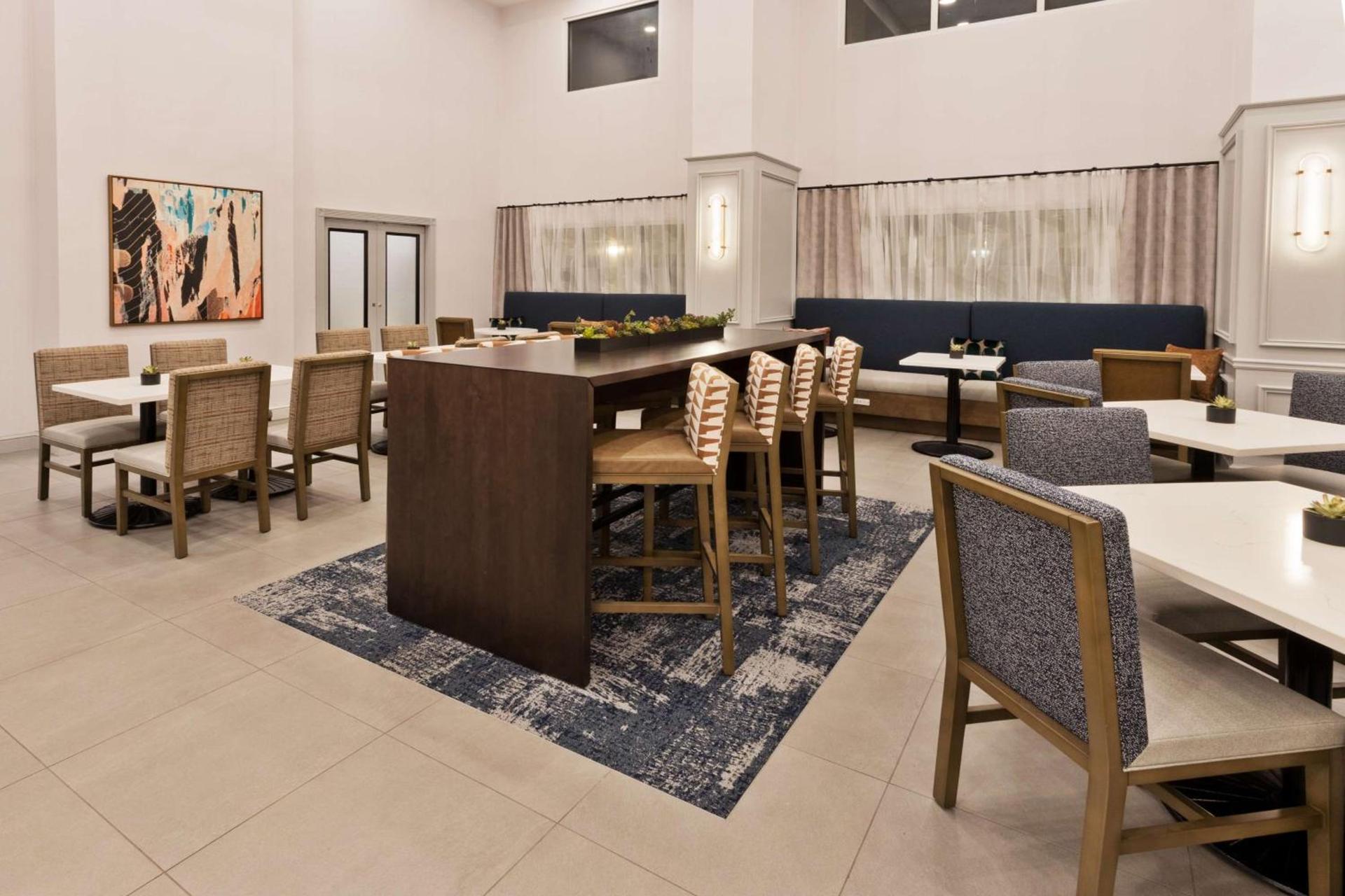 Hampton Inn & Suites Lanett/West Point photo 10