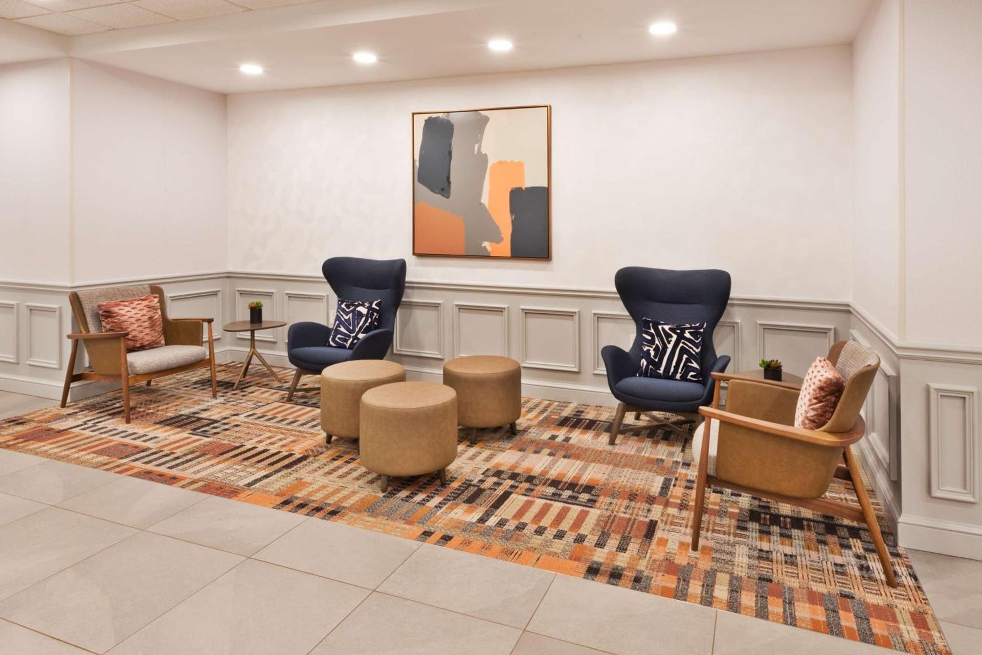 Hampton Inn & Suites Lanett/West Point photo 9