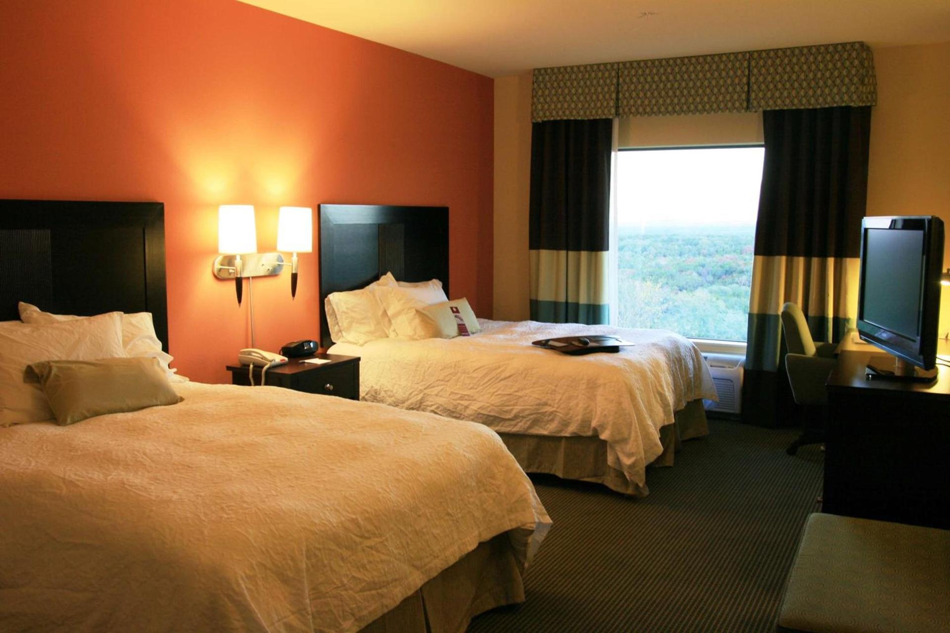 Hampton Inn and Suites Austin - Lakeway photo 27