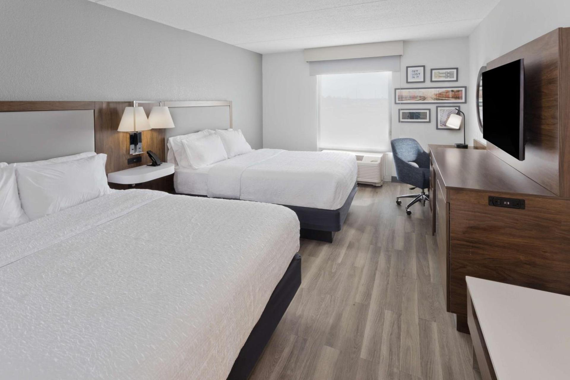 Hampton Inn & Suites Lanett/West Point photo 34