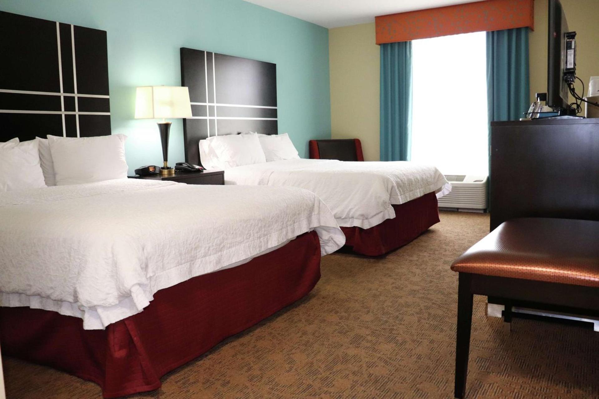 Hampton Inn Austin Oak Hill photo 29
