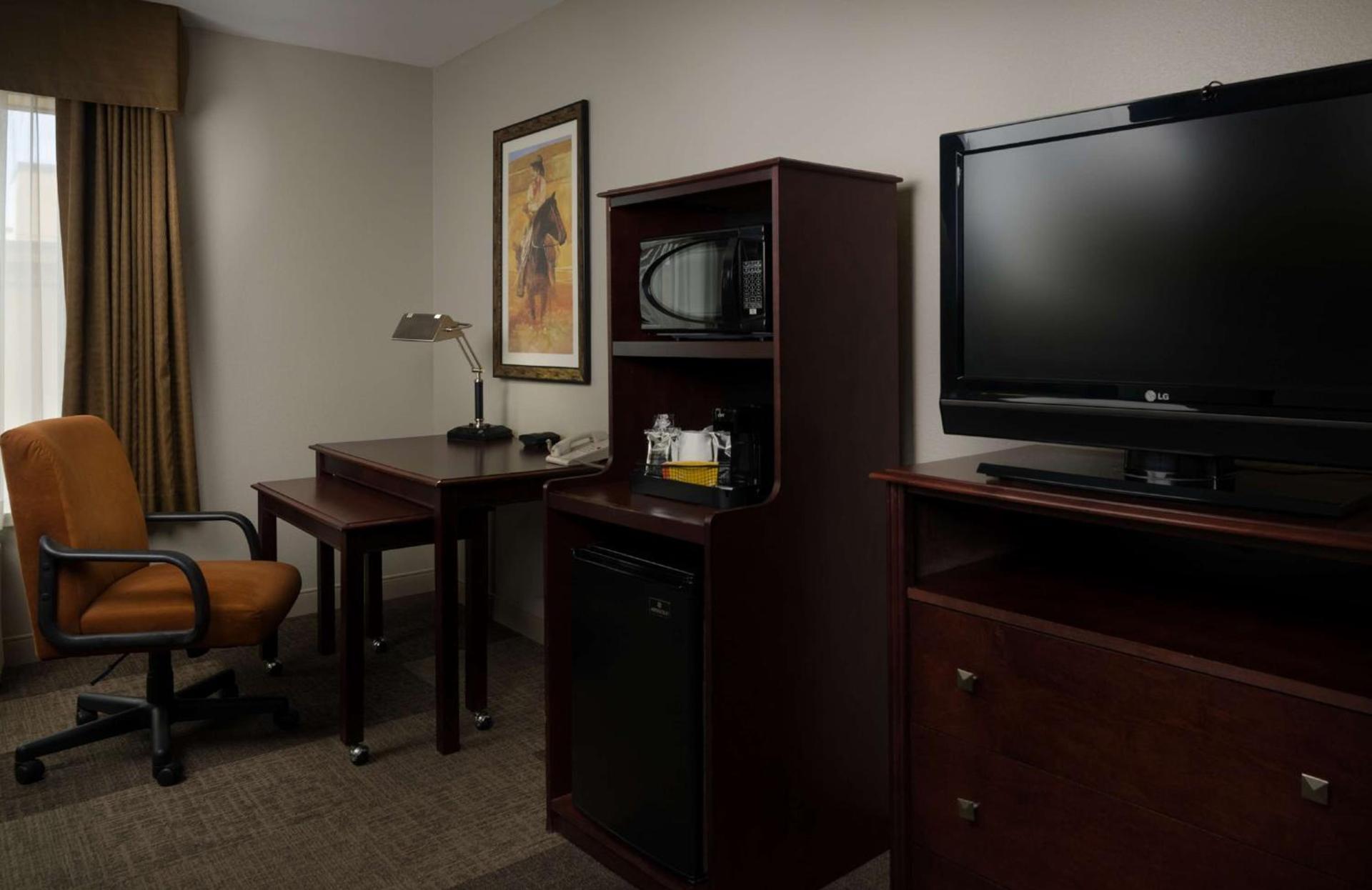 Hampton Inn & Suites Altus photo 22
