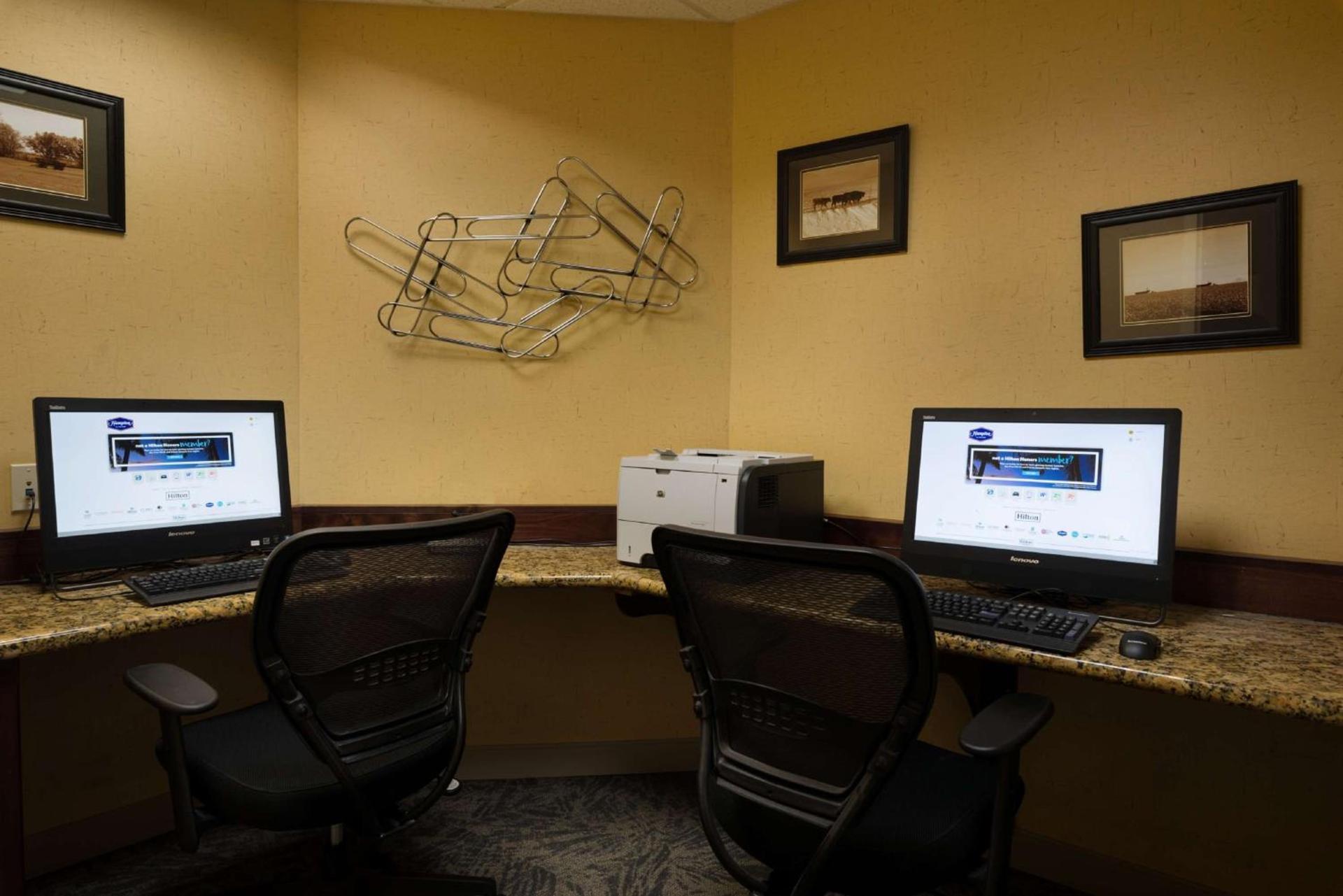 Hampton Inn & Suites Altus photo 25