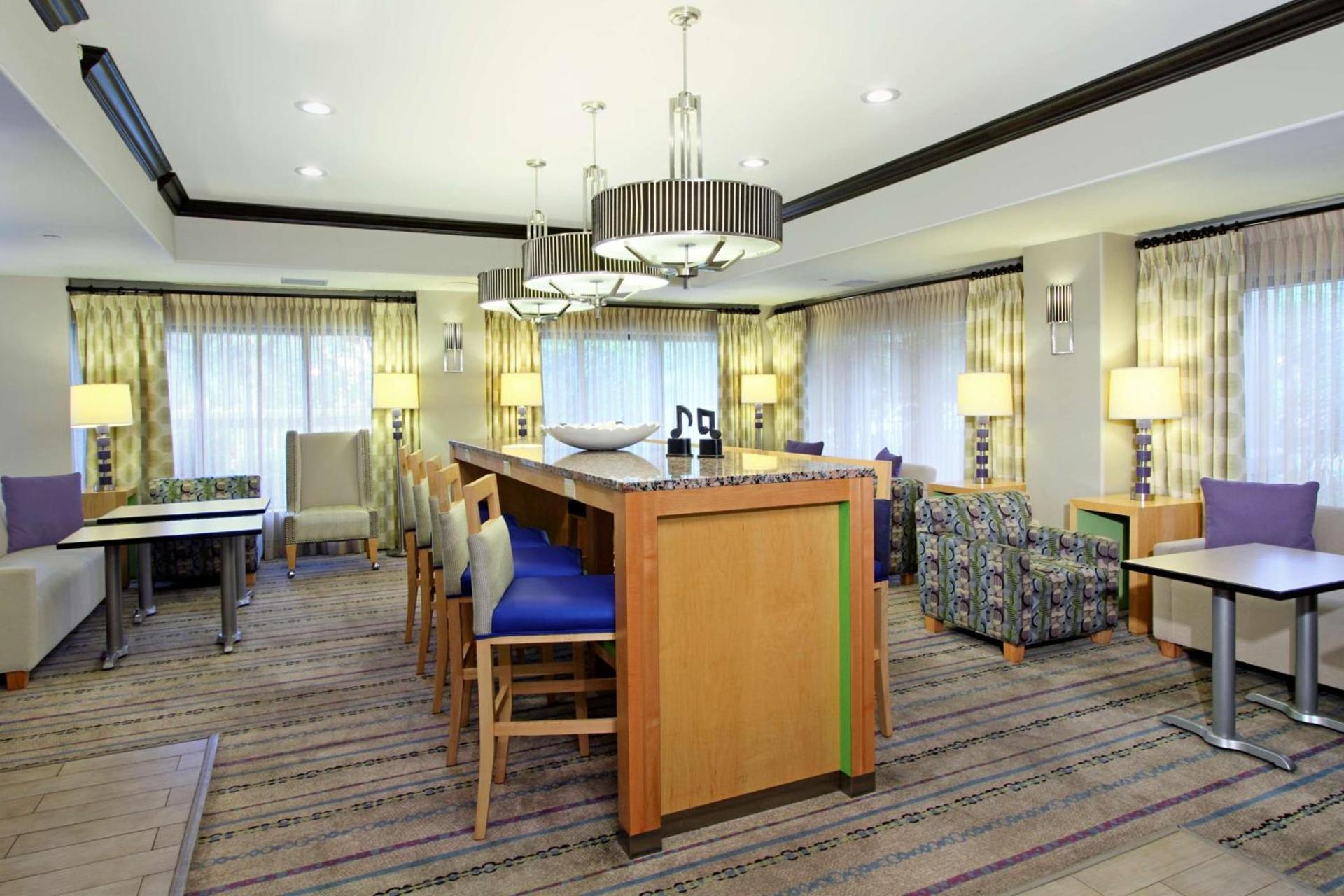 Hampton by Hilton Austin South - I-35 & Ben White photo 10