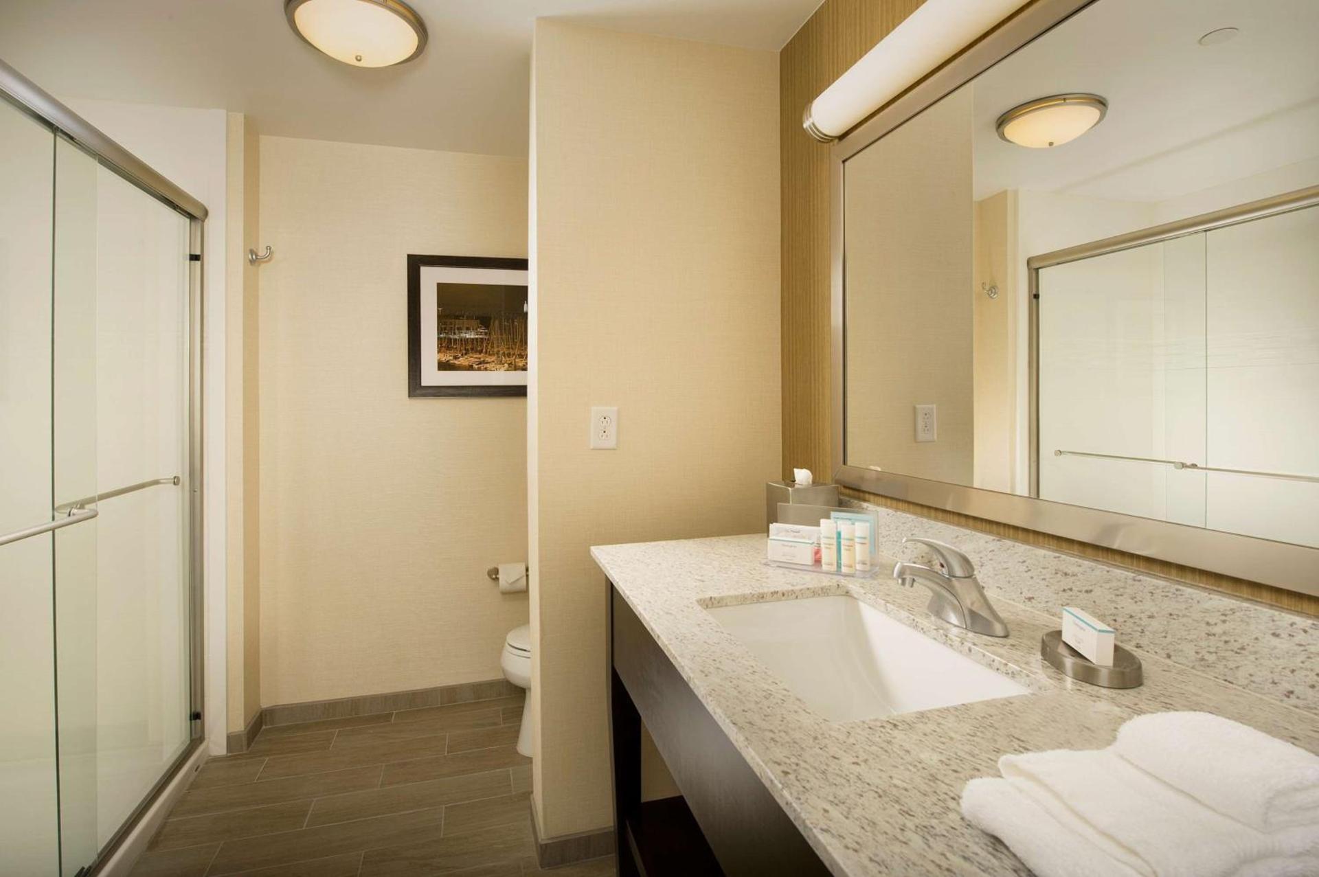Hampton Inn & Suites Baltimore/Woodlawn photo 15