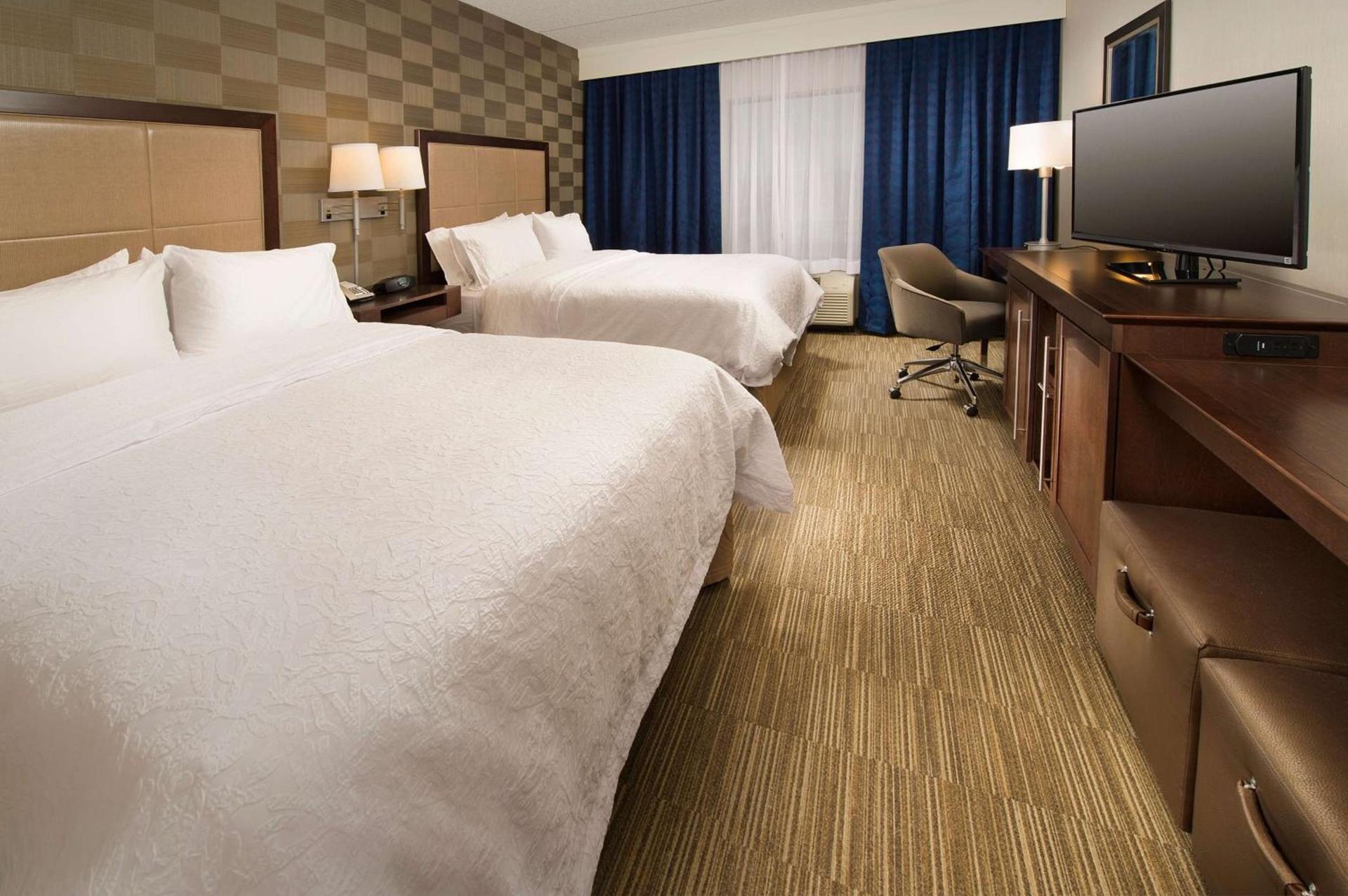 Hampton Inn & Suites Baltimore/Woodlawn photo 17