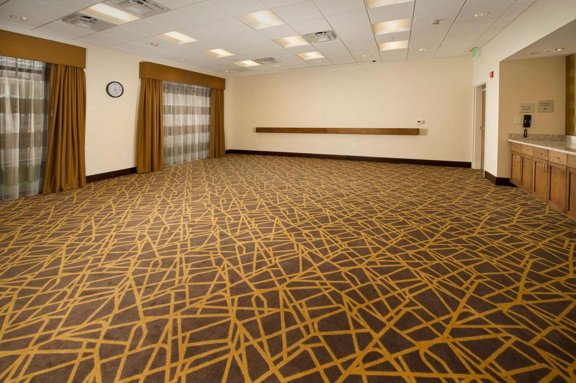 Hampton Inn & Suites Baltimore/Woodlawn photo 19