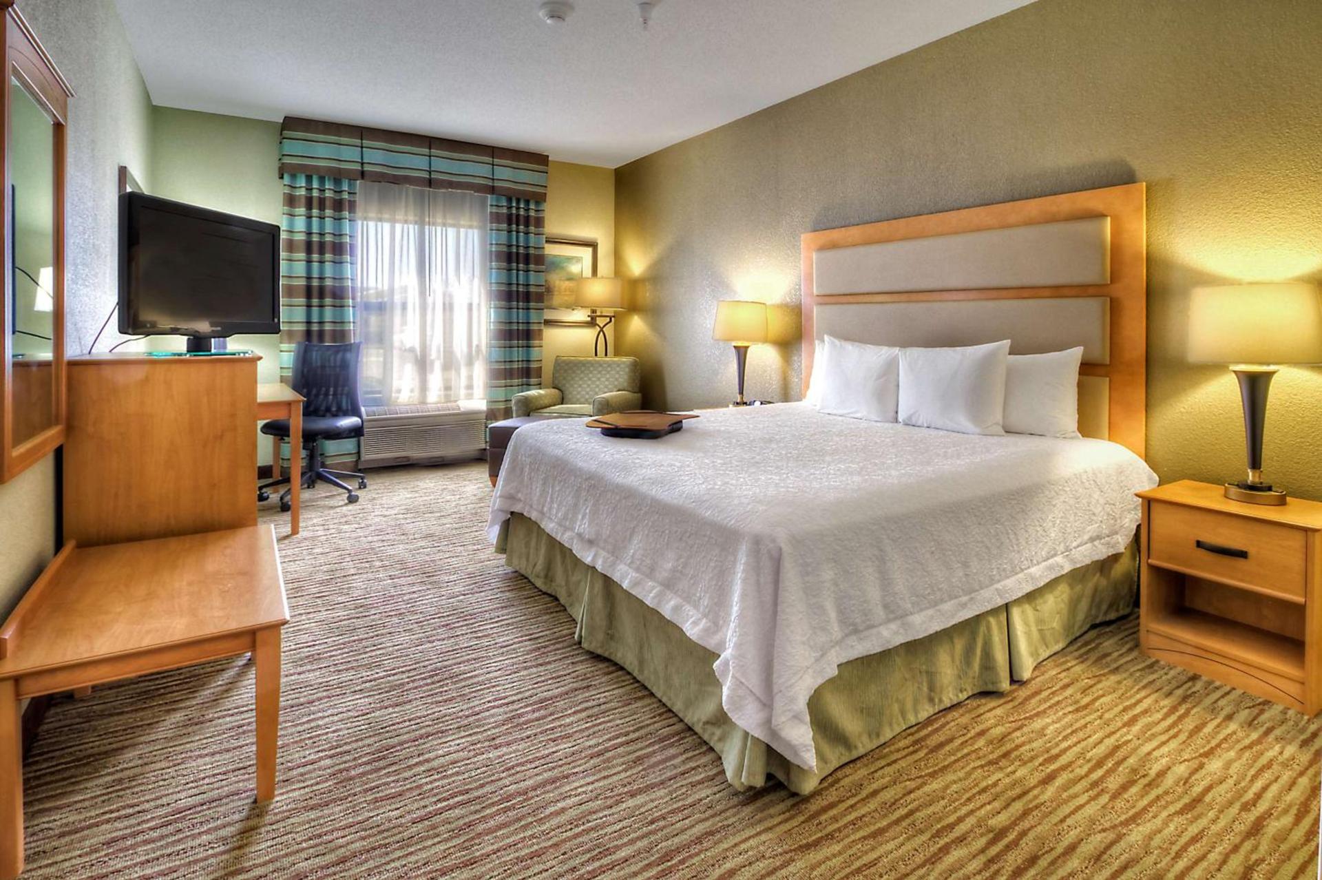 Hampton Inn & Suites Kalamazoo-Oshtemo photo 22