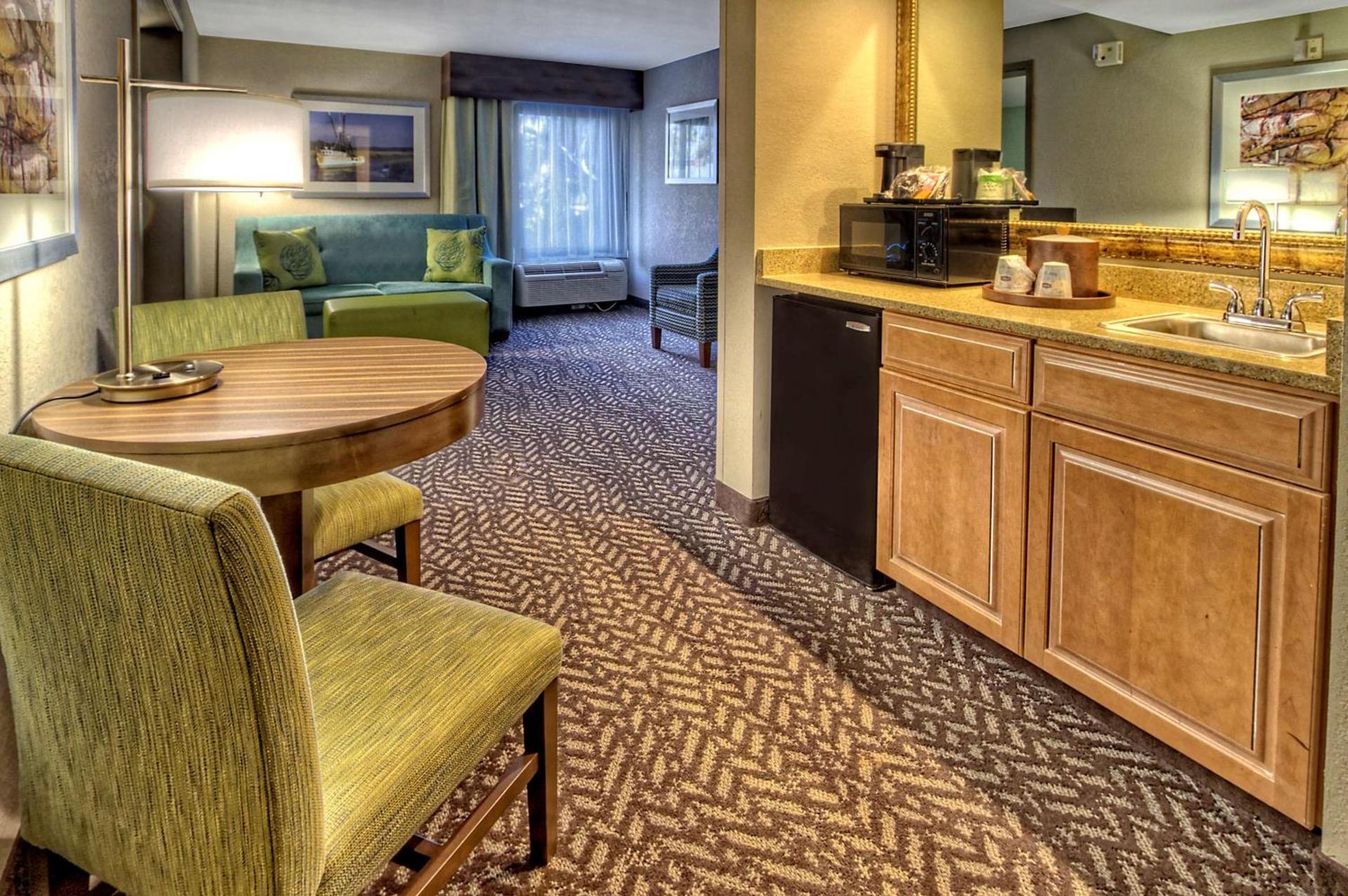 Hampton Inn Beaufort photo 21
