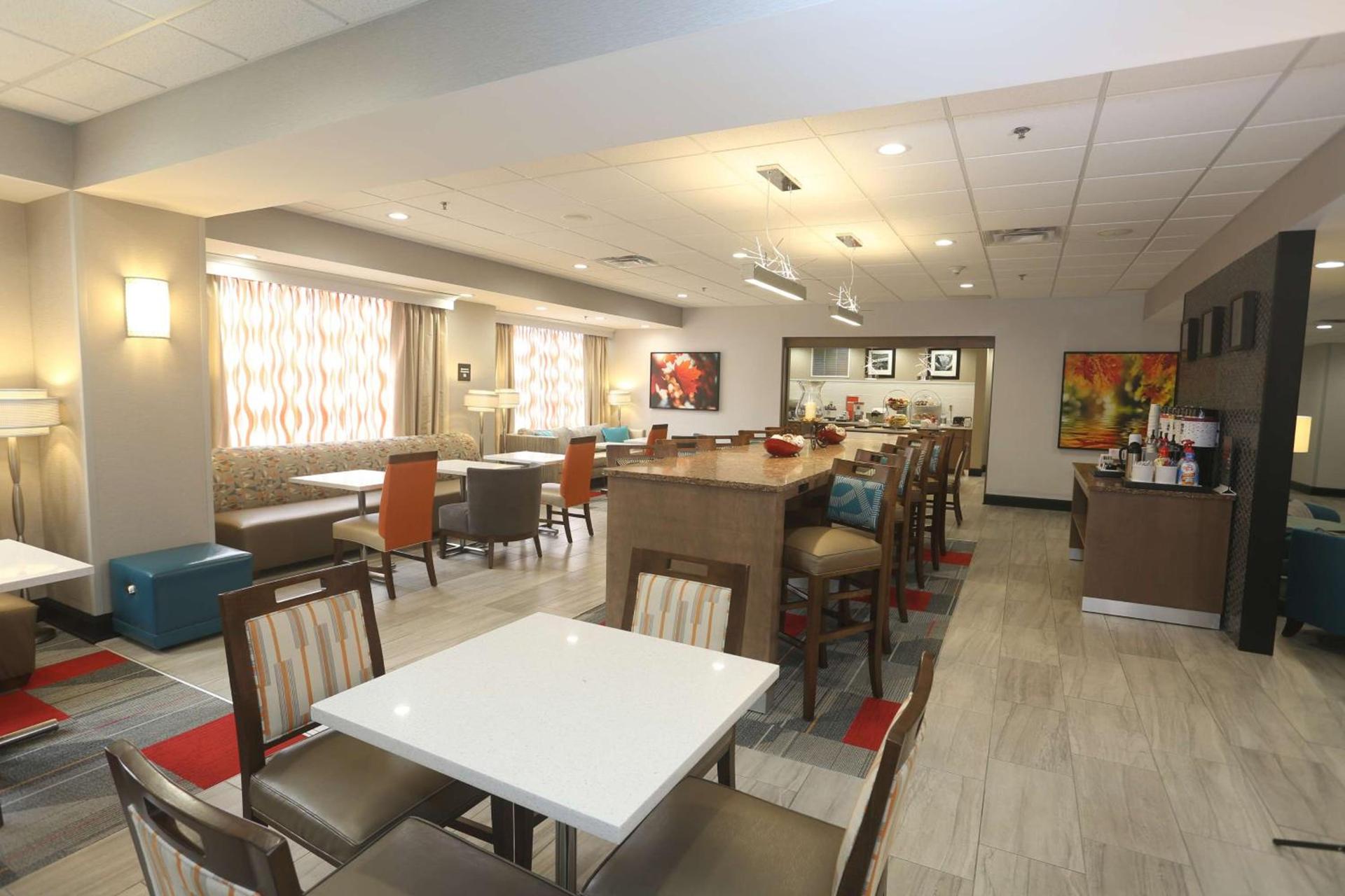 Hampton Inn Owego photo 7