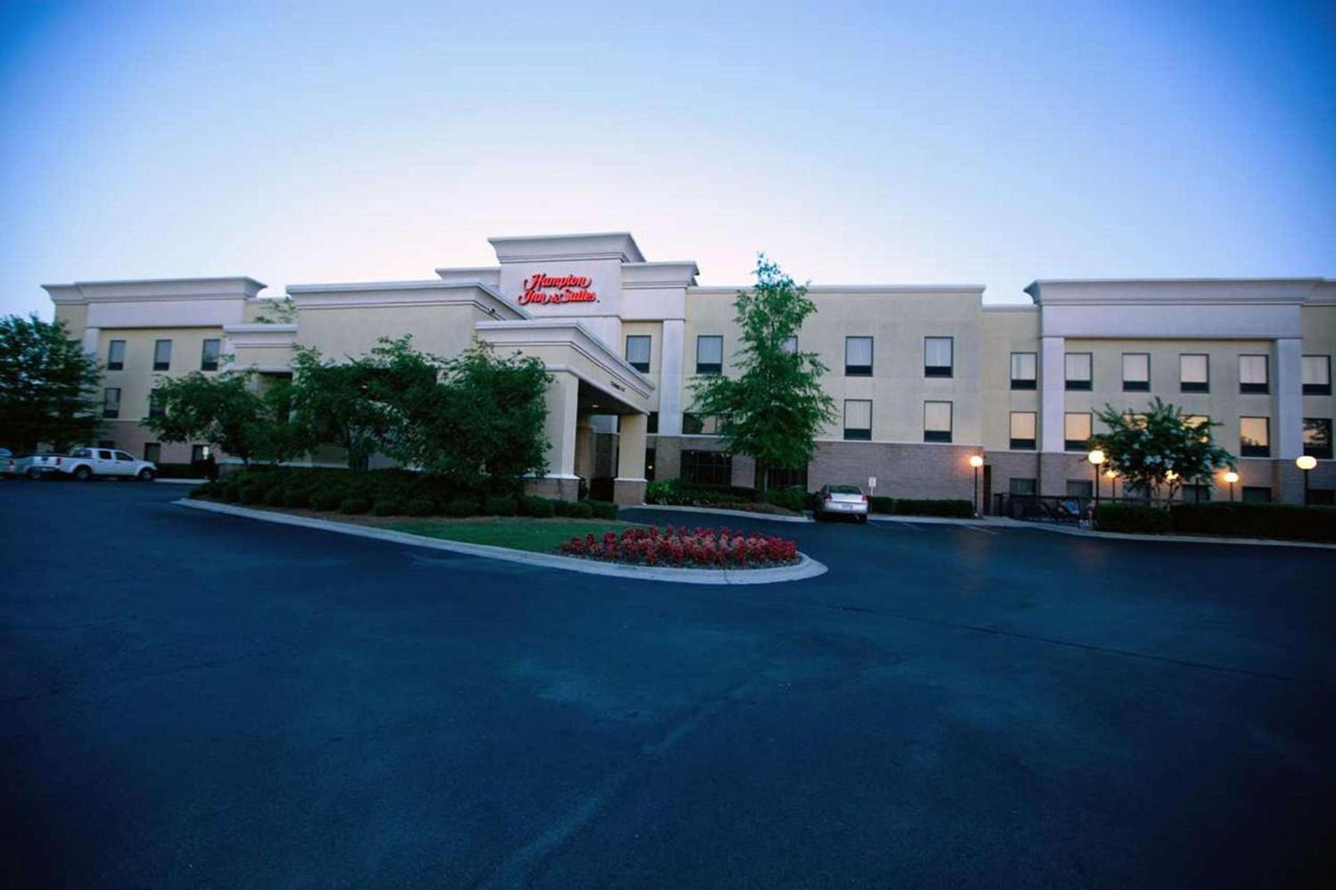 Hampton Inn & Suites Birmingham-Pelham - I-65 photo 2